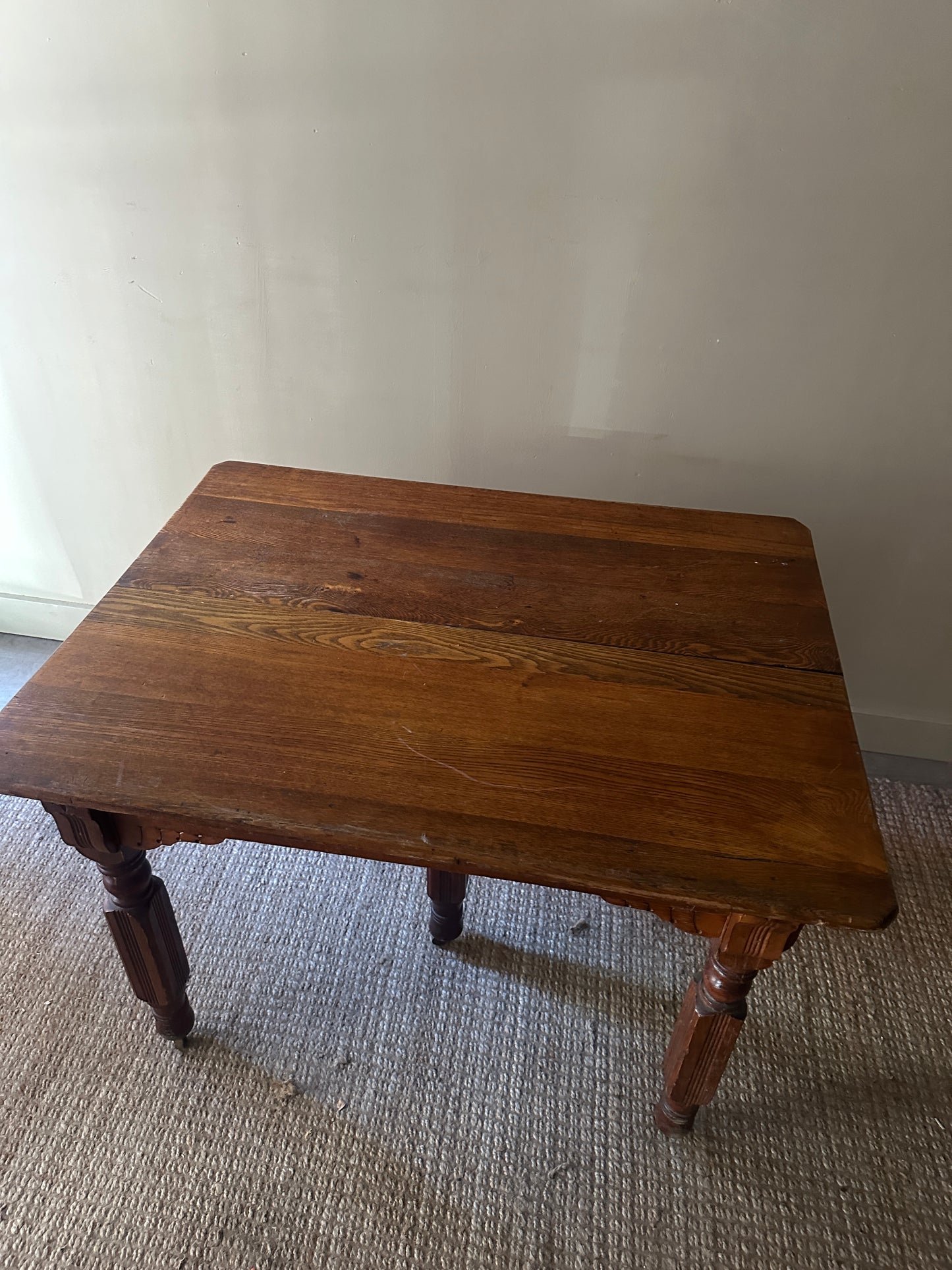 Oak carved dining table with leaf