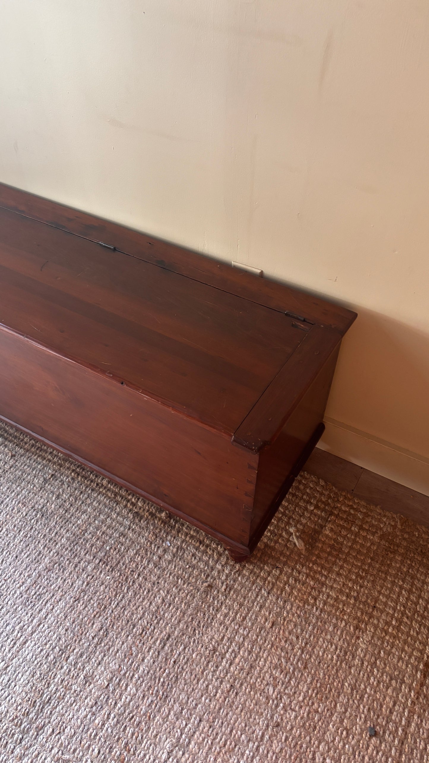 Long pine chest