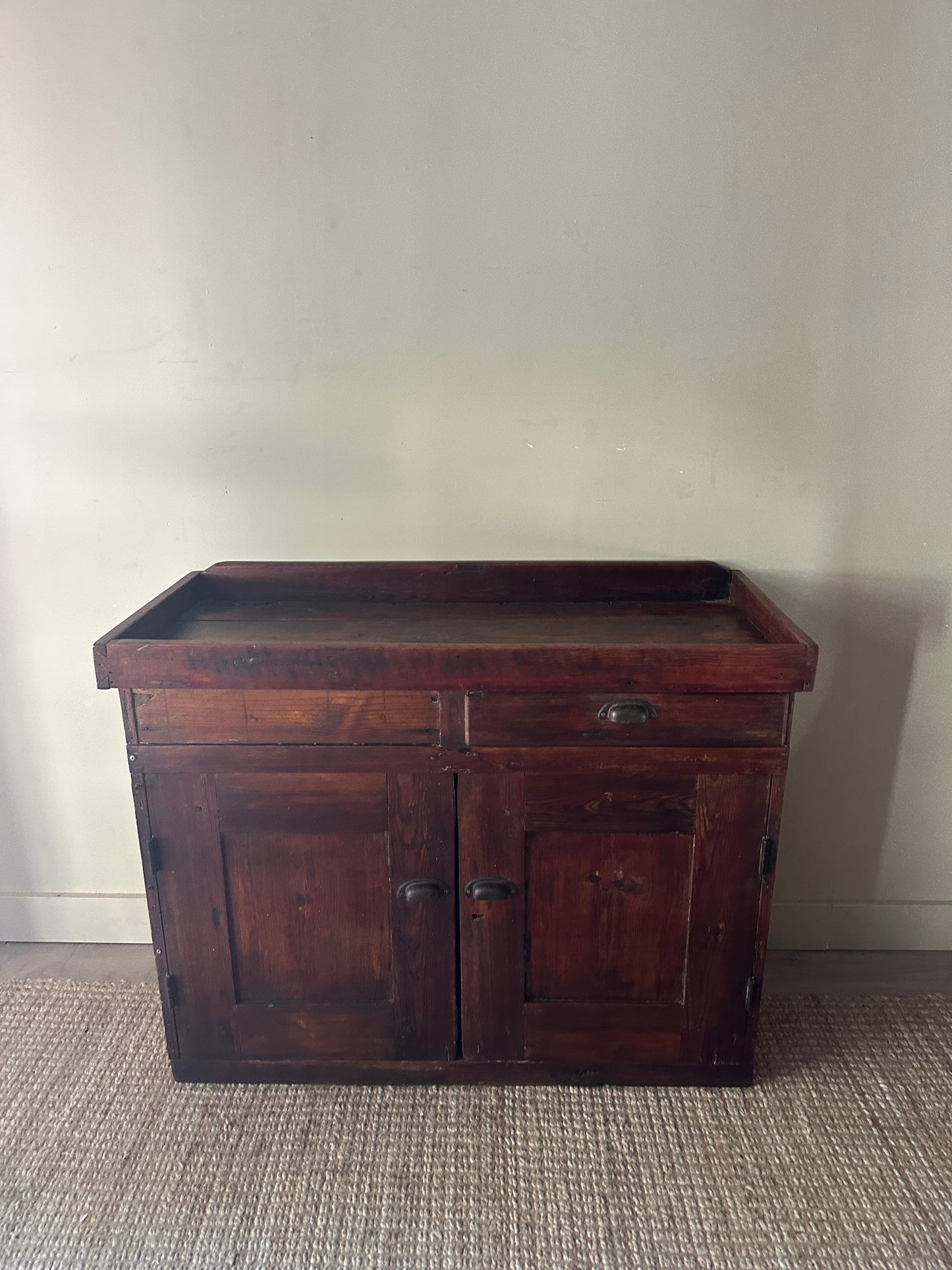 Pine dry sink