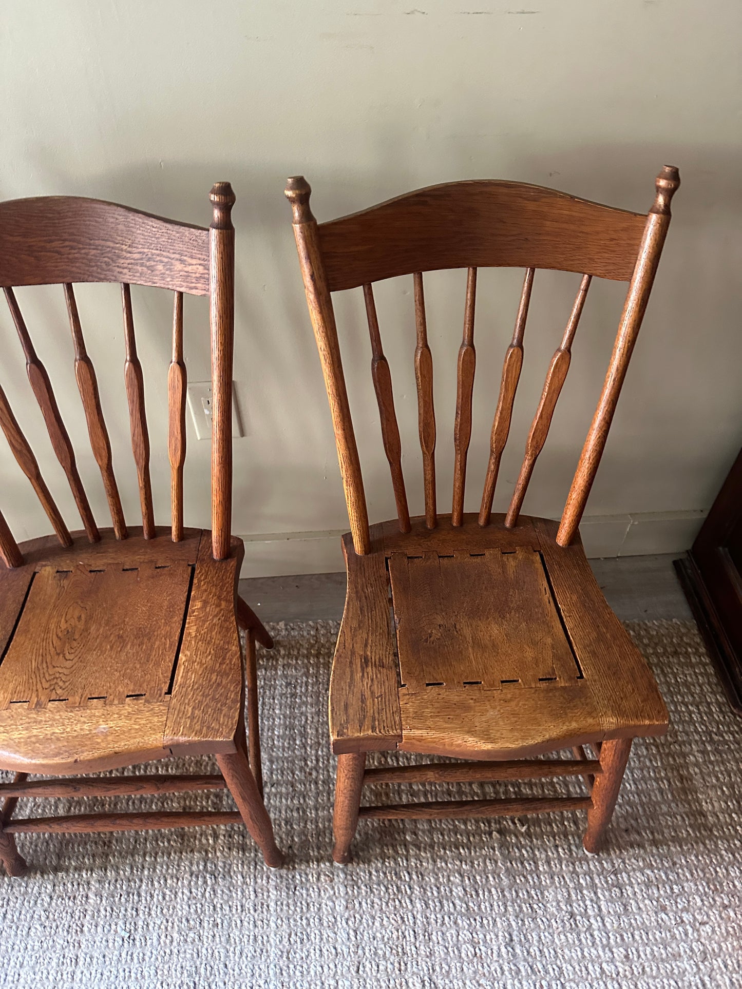 6 Oak dining chairs. Sold in pairs.