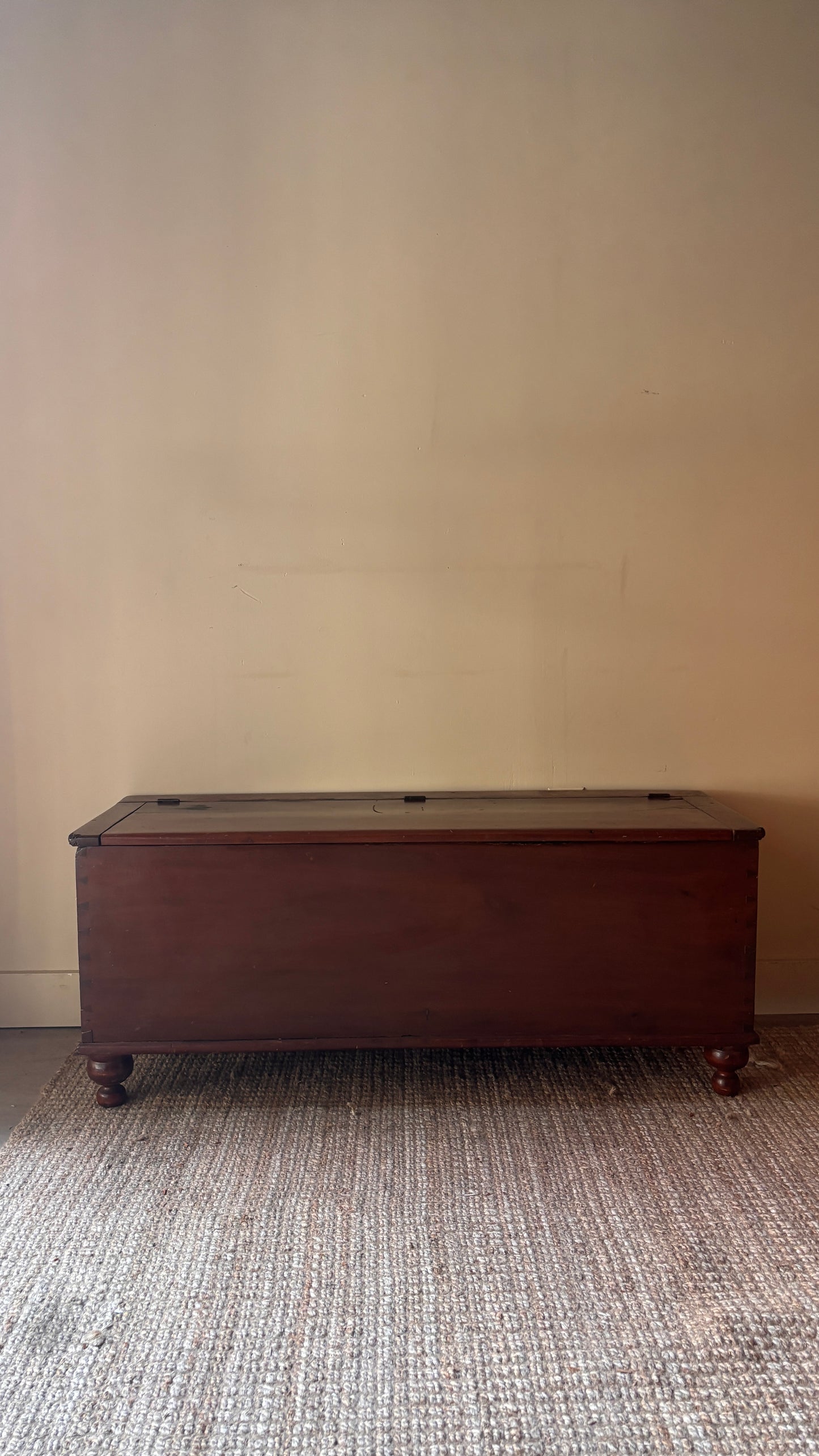 Long pine chest