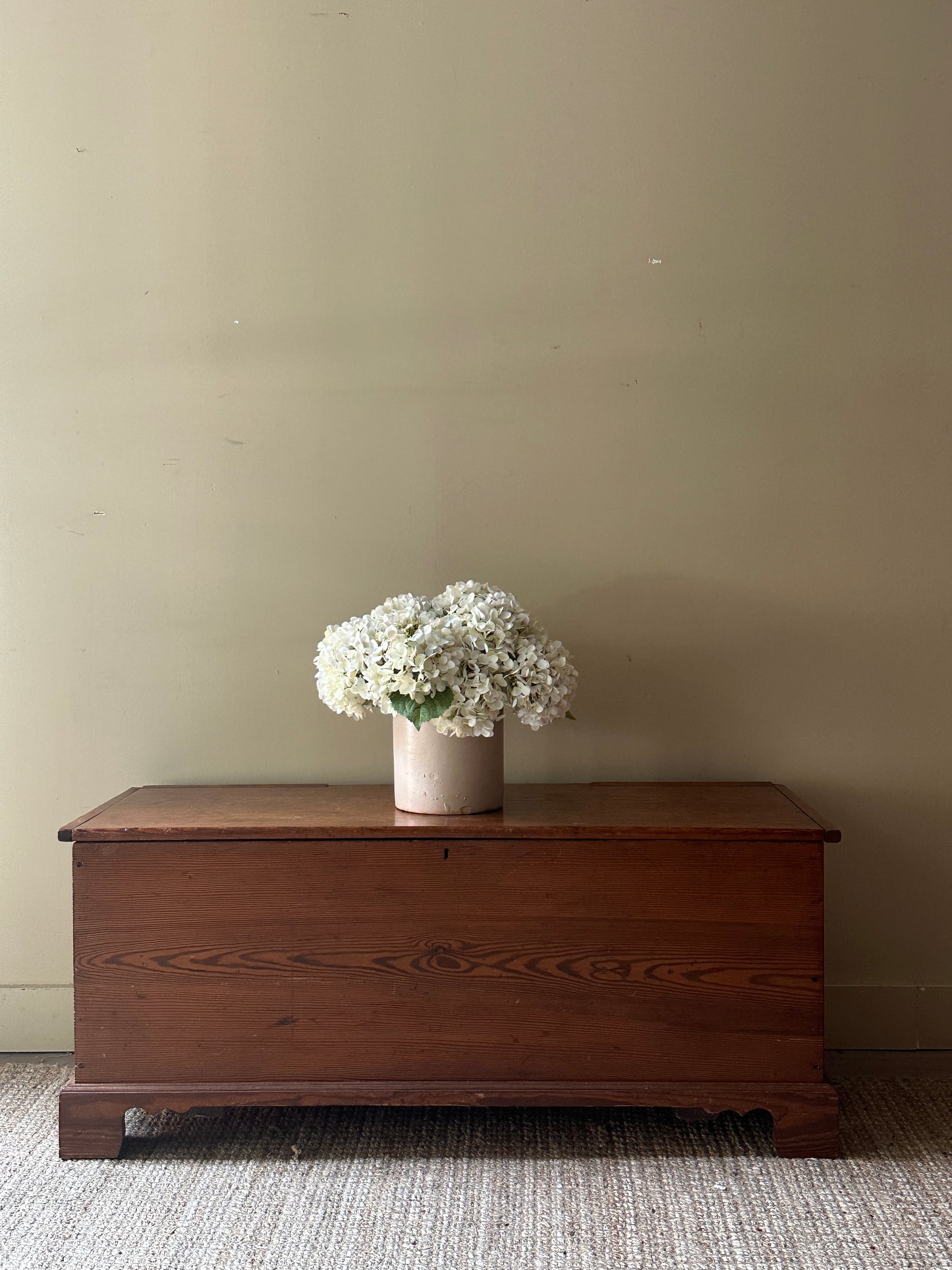 Pine chest