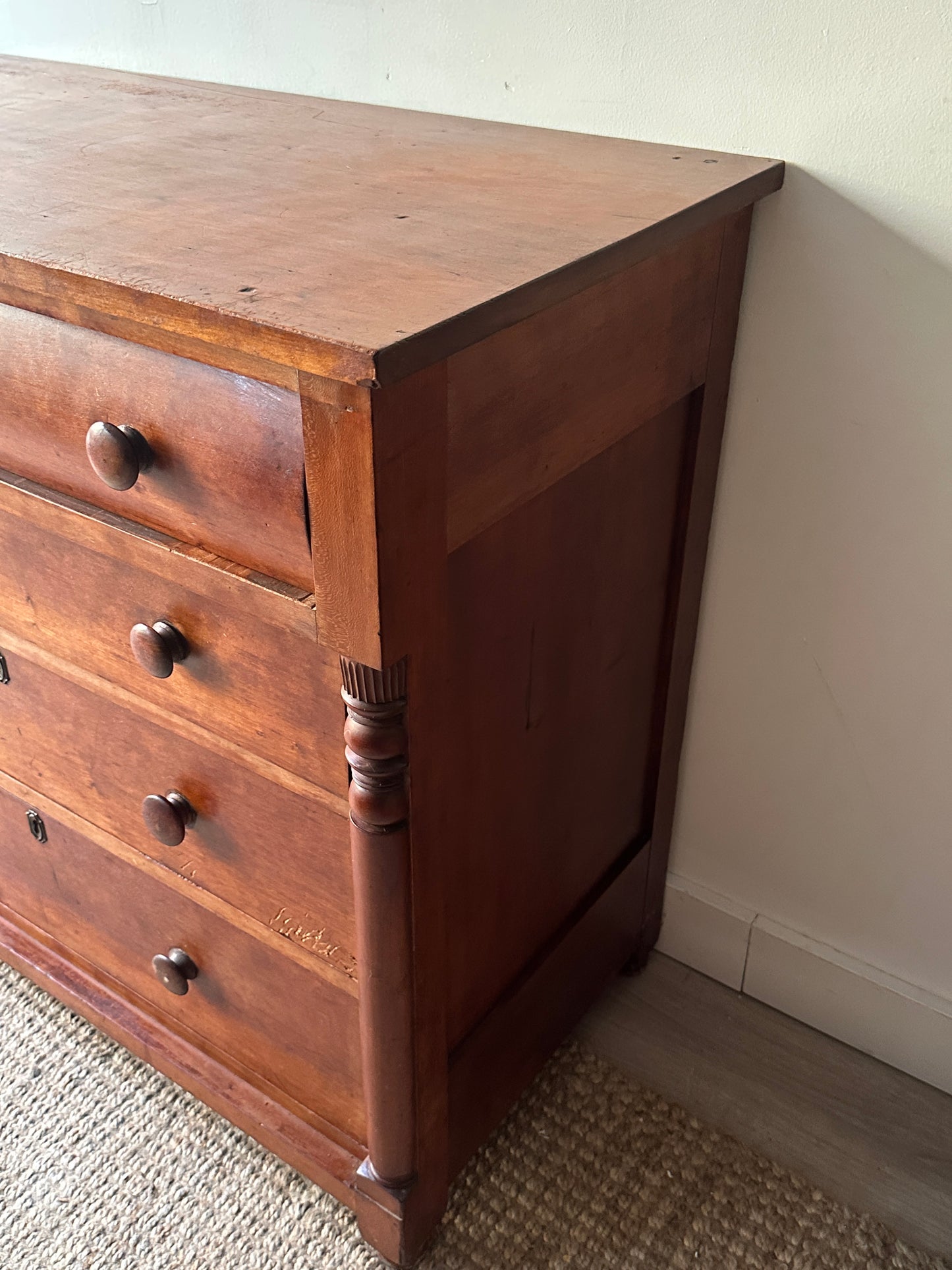 Sheraton dresser