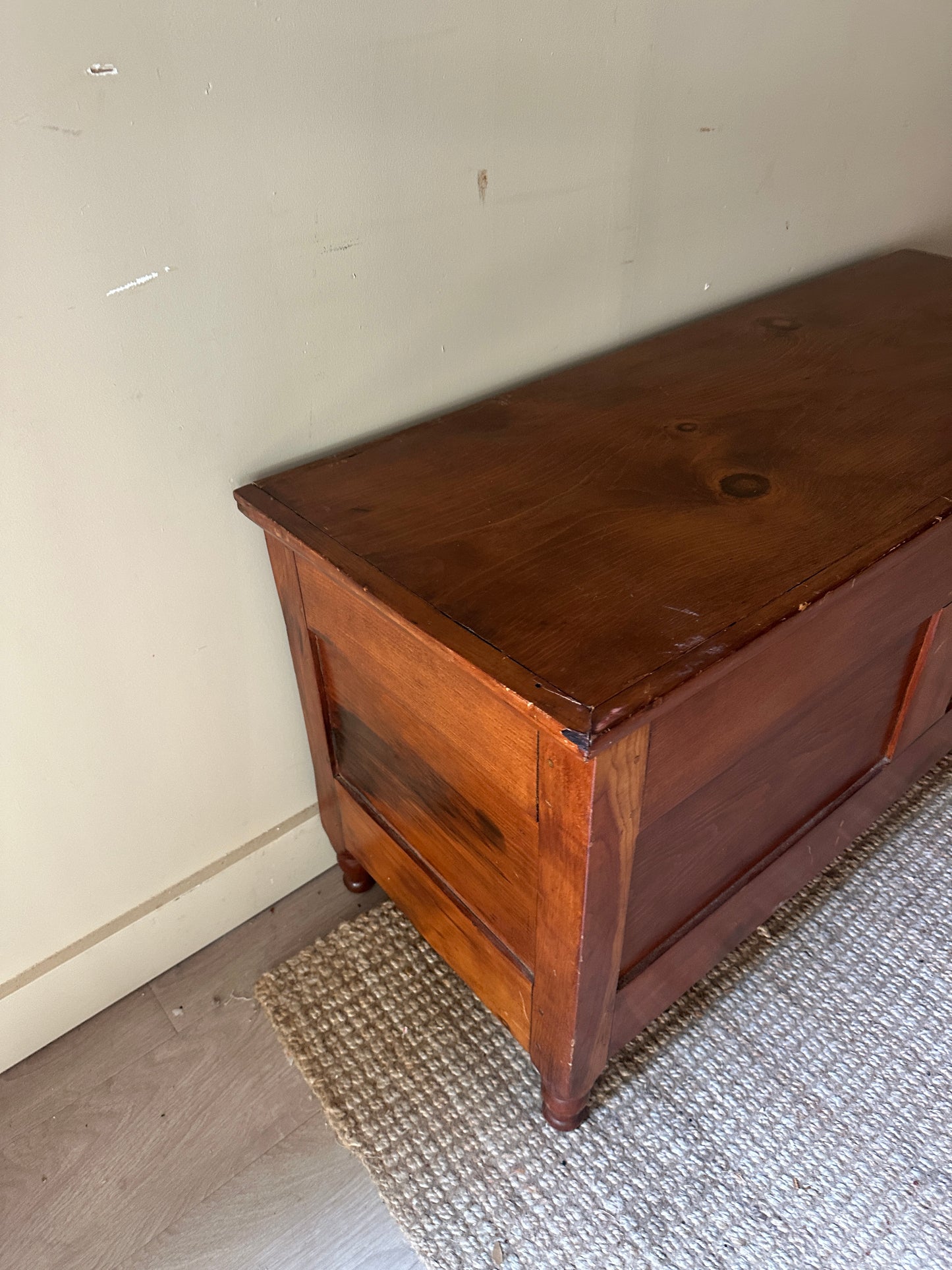Pine chest