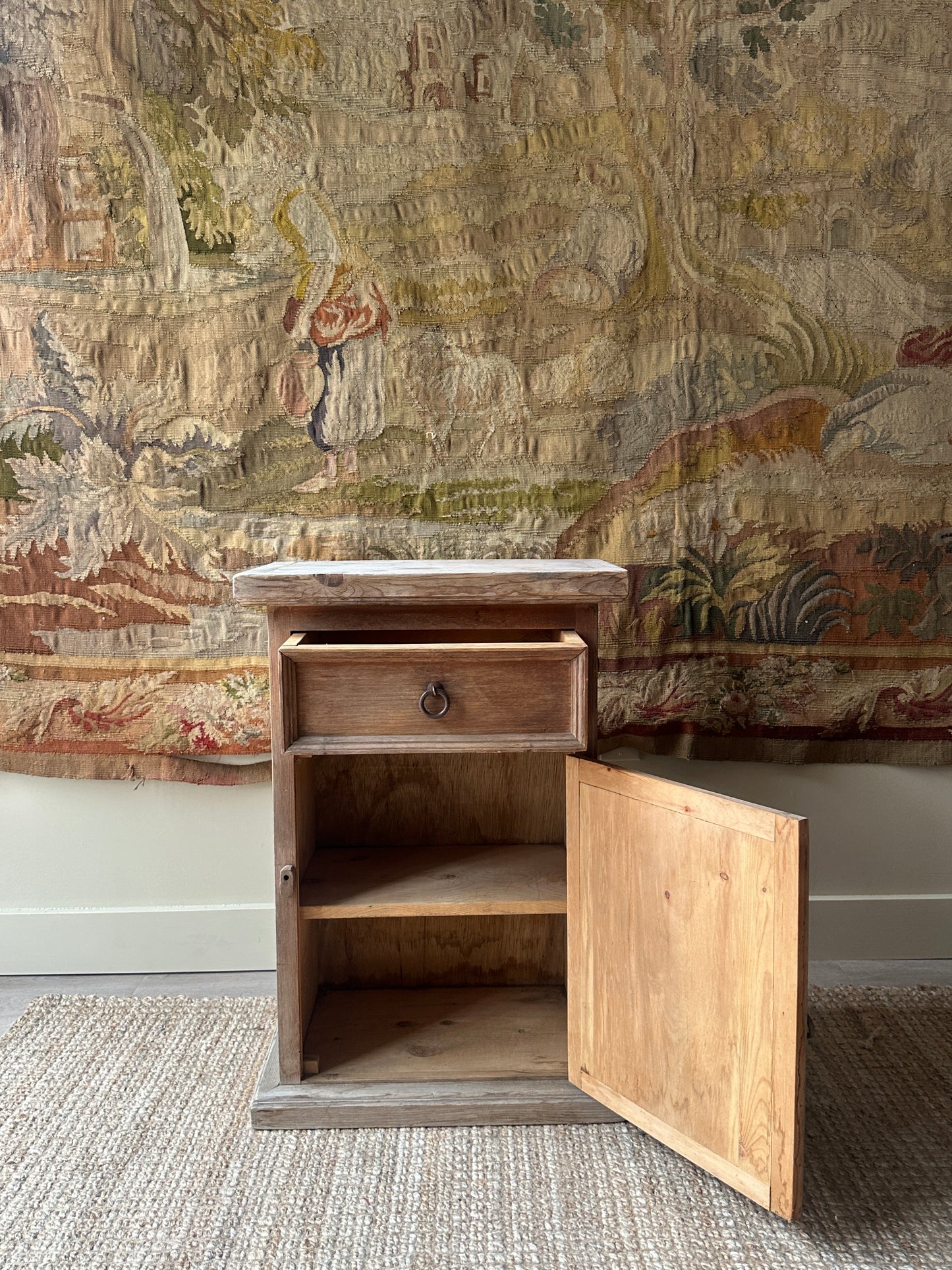 Spanish side table/stand