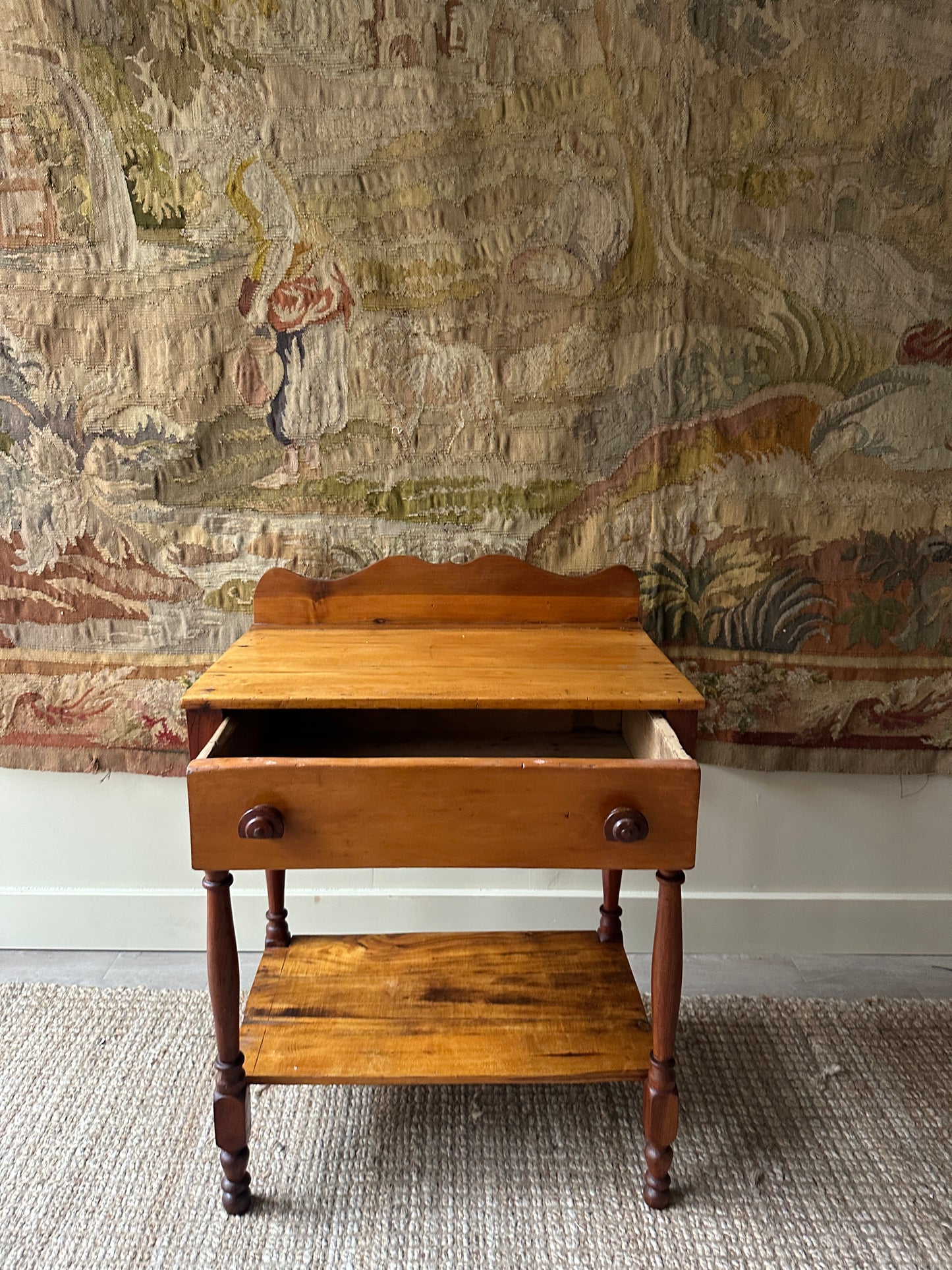 Pine cottage wash stand