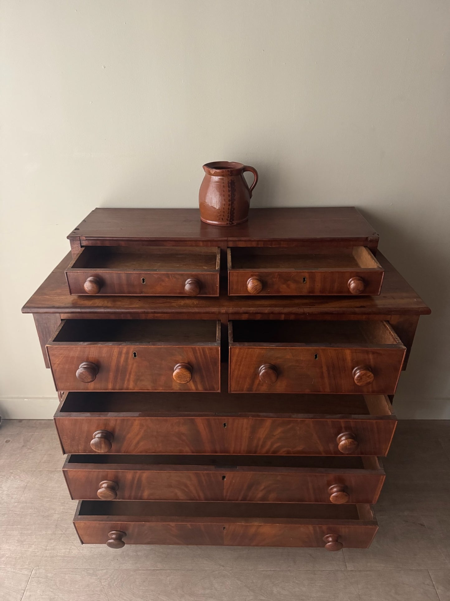 Mahogany dresser