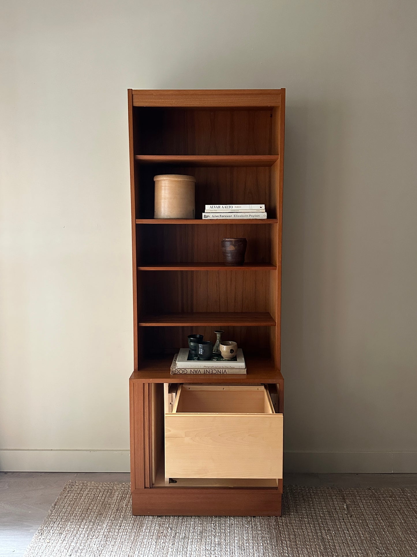 Teak two piece hutch