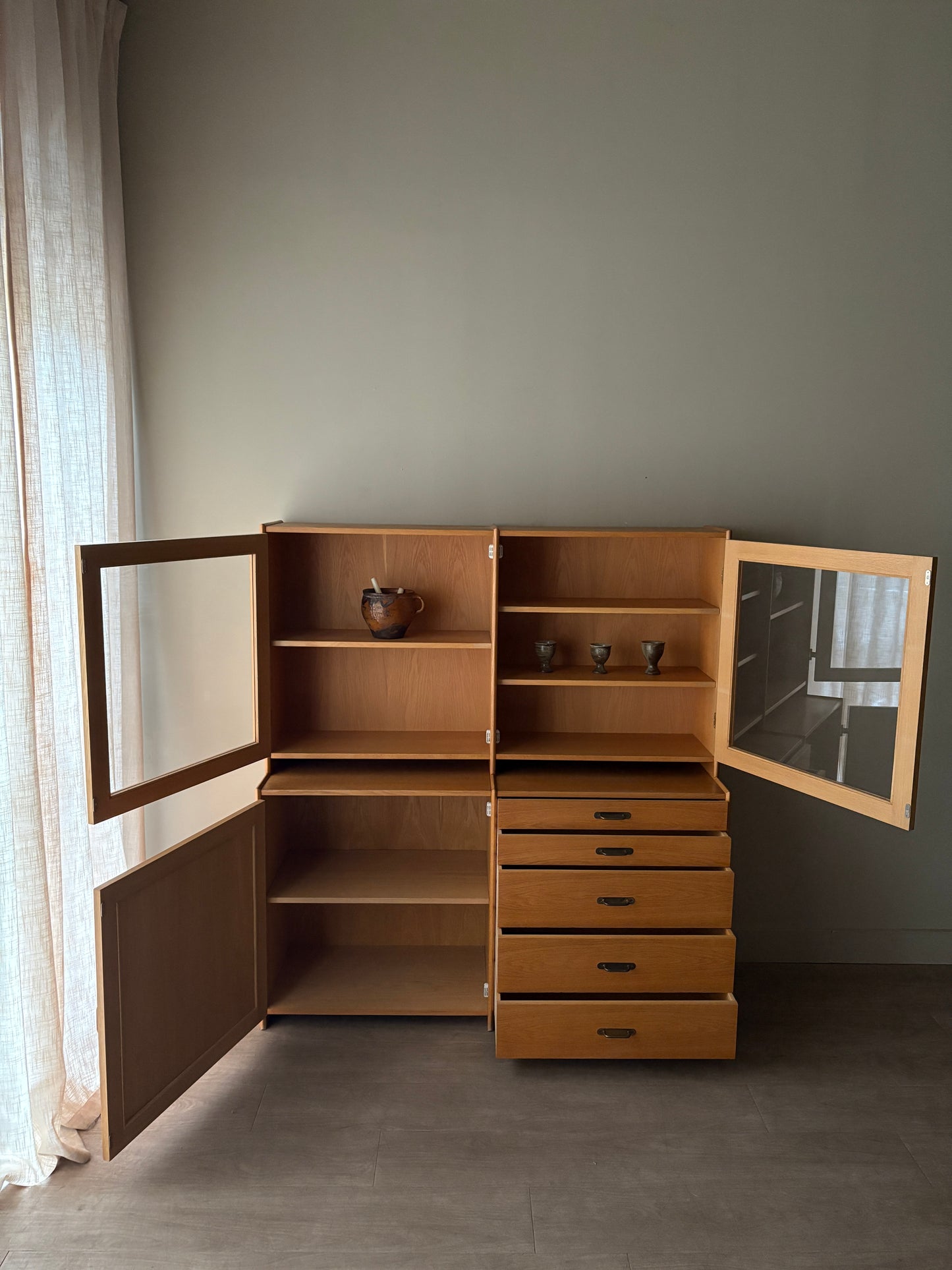 Lyby Mobler Danish oak hutch