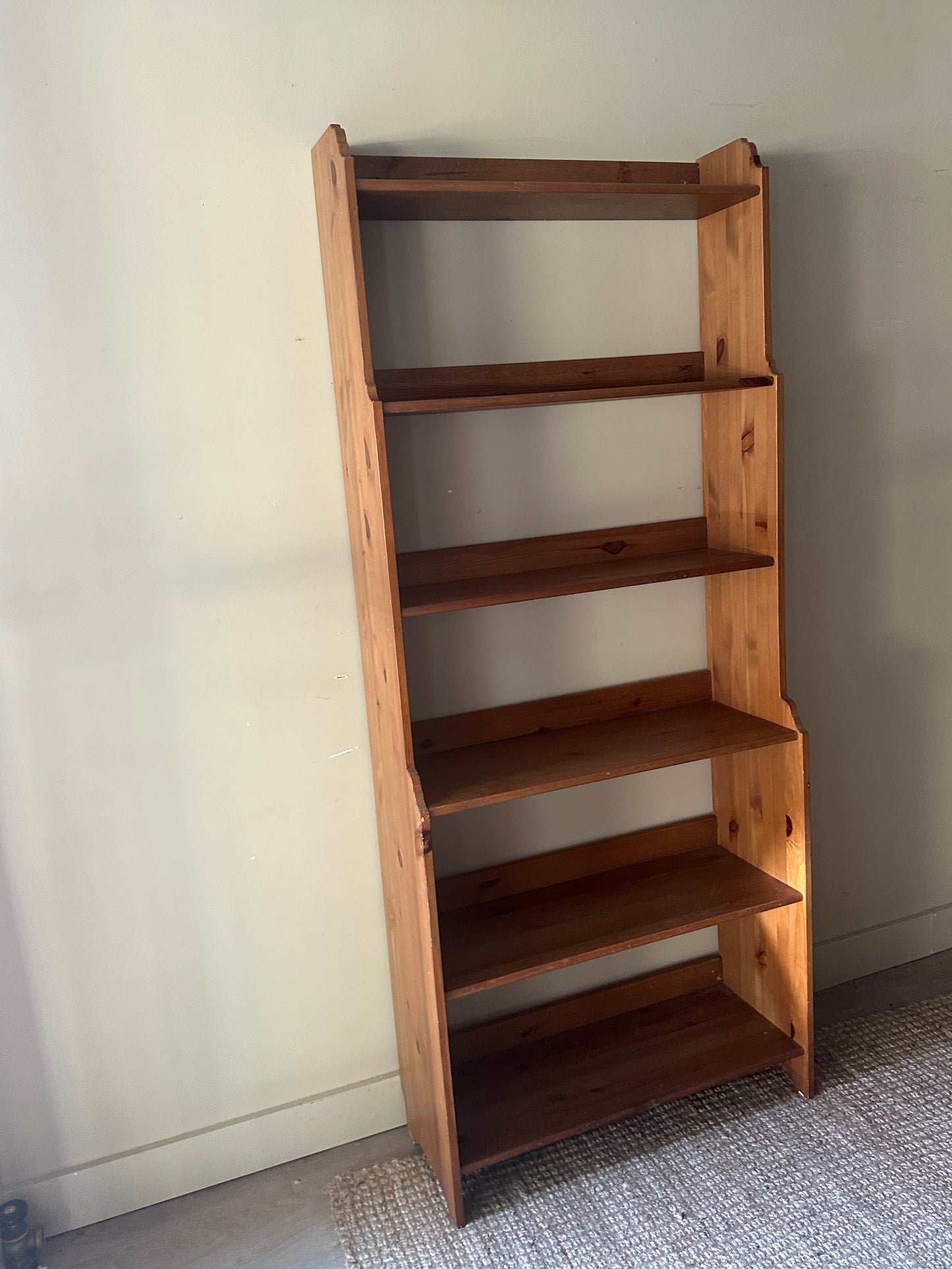 Pine shelf