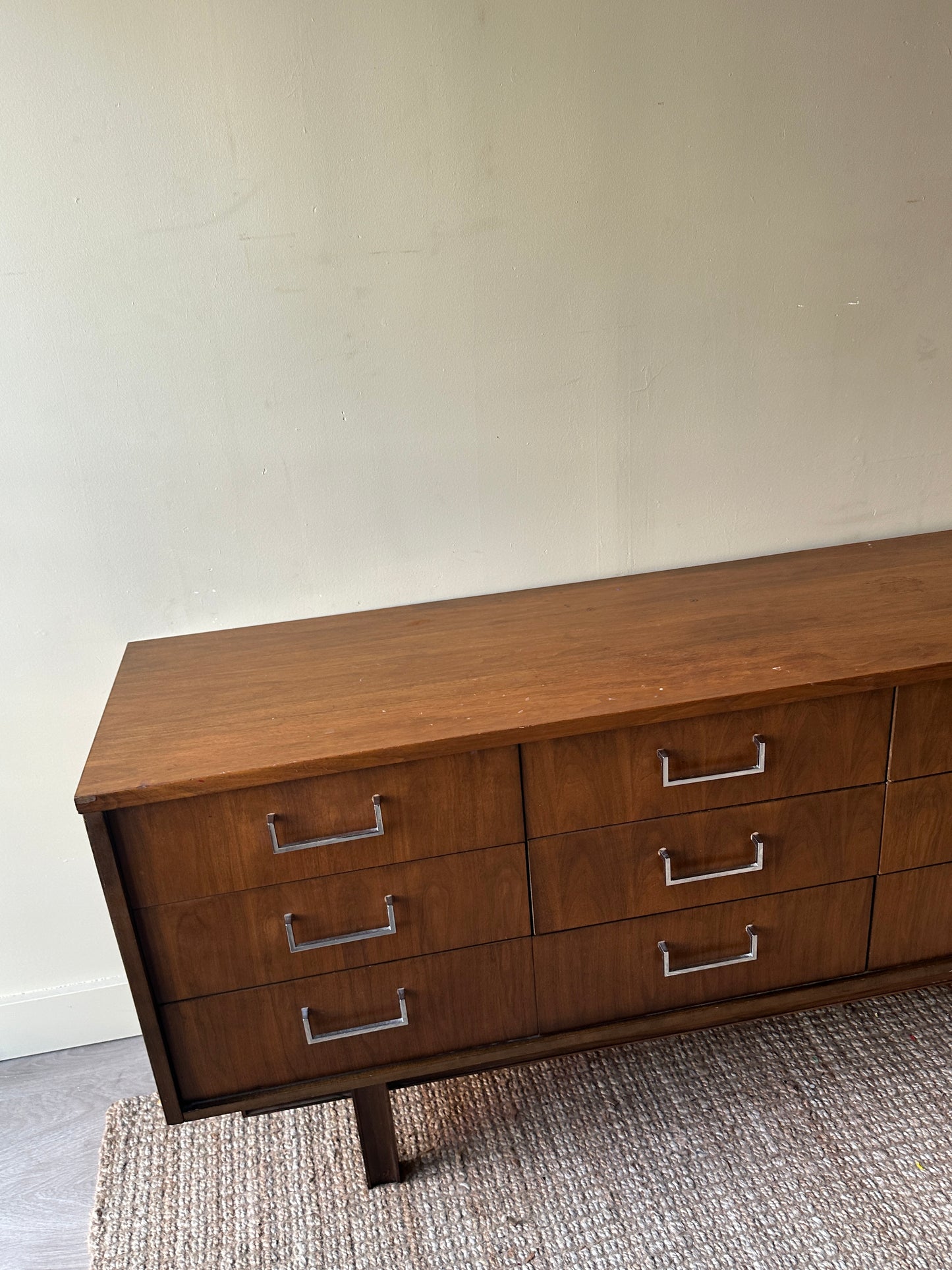 Walnut nine drawer dresser
