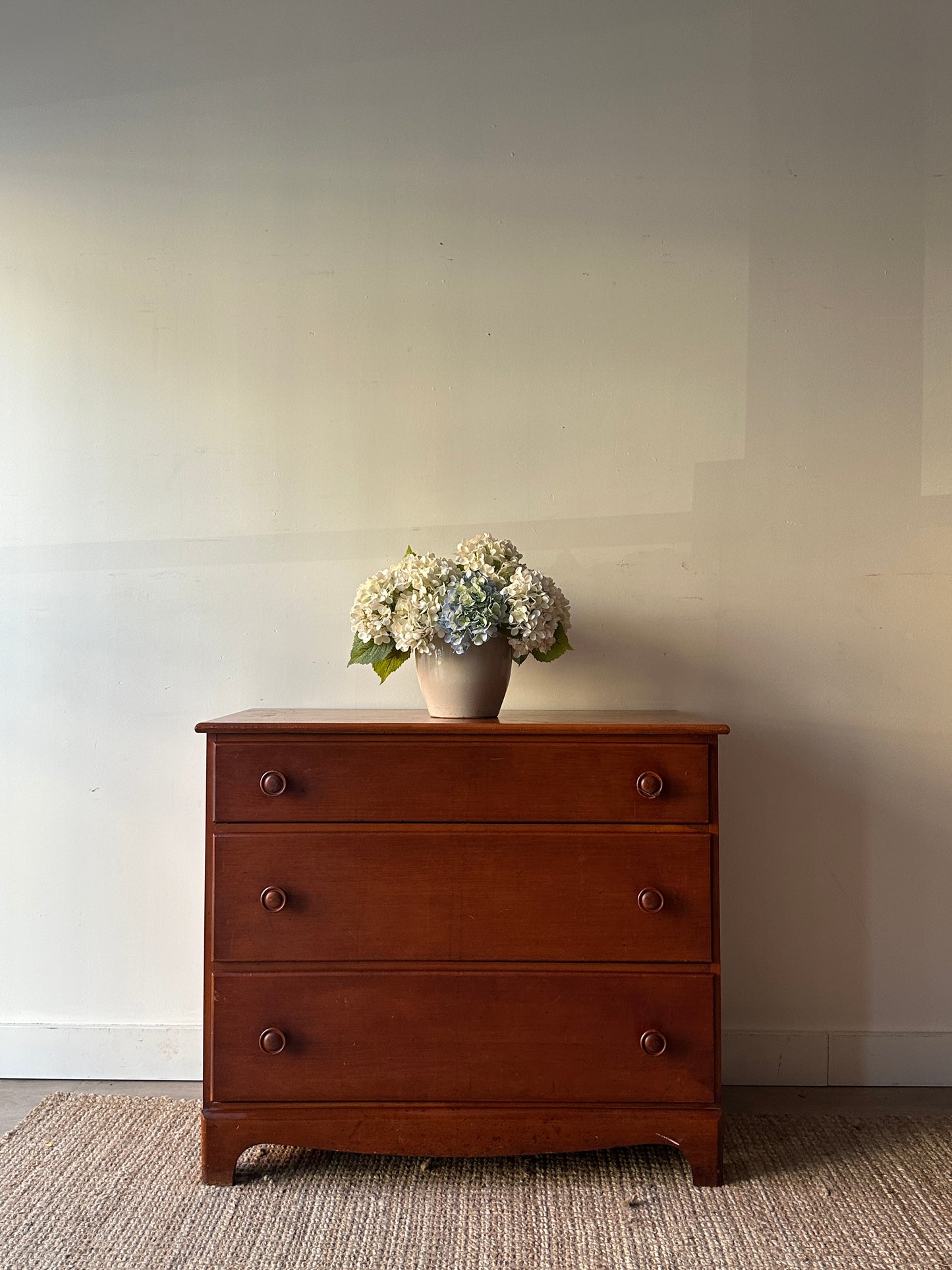 Maple dresser