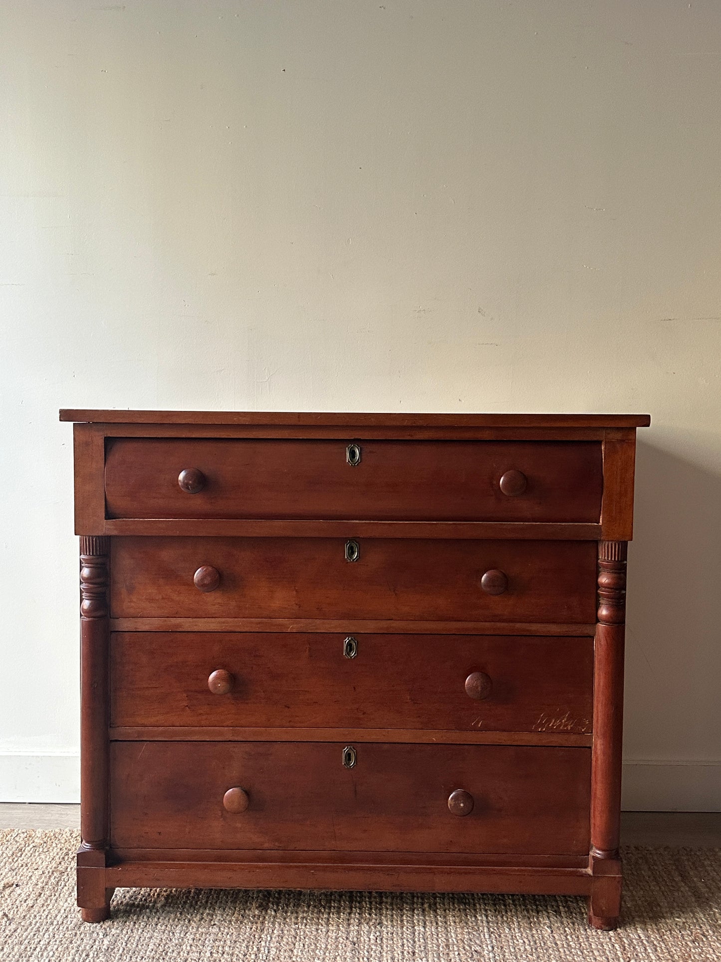 Sheraton dresser