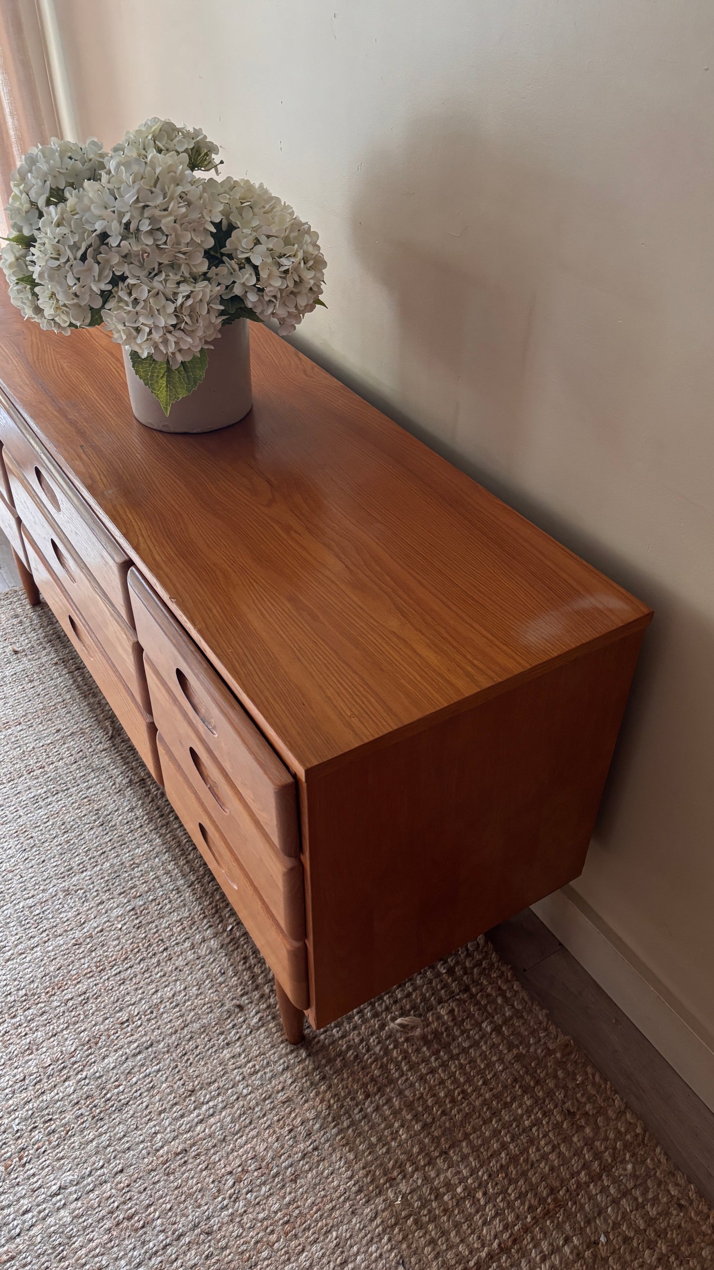 Maple 9 drawer dresser