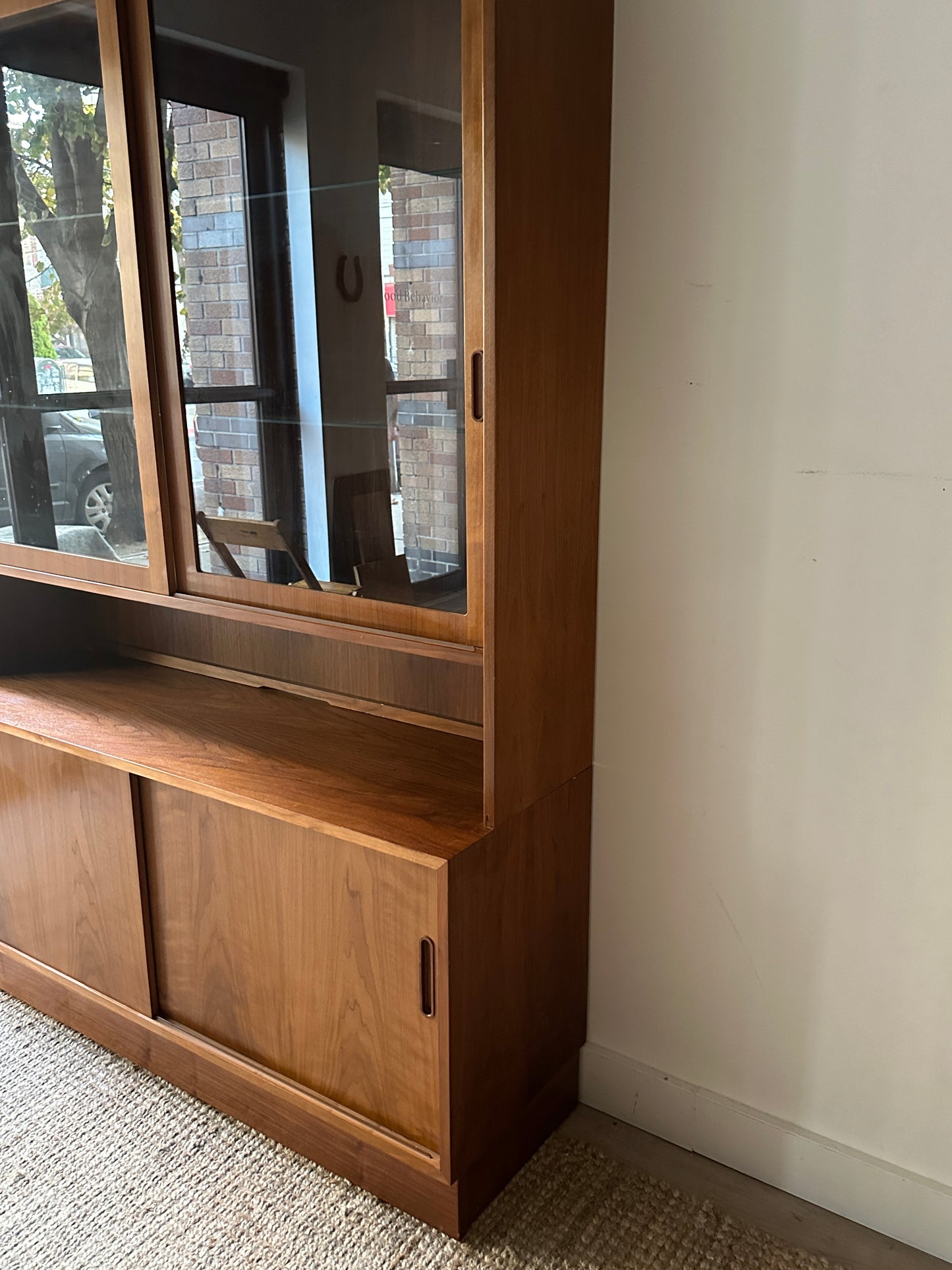 Hundevad two piece hutch