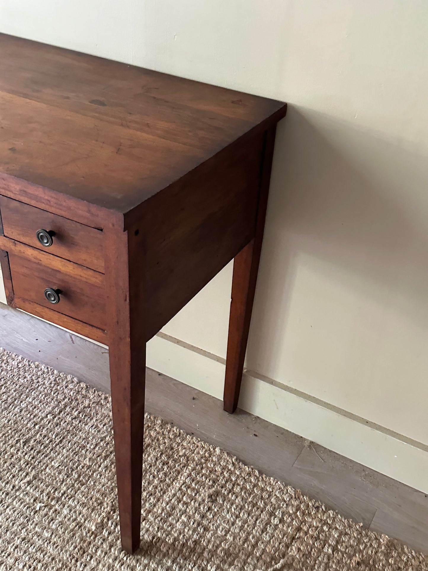 Pine desk