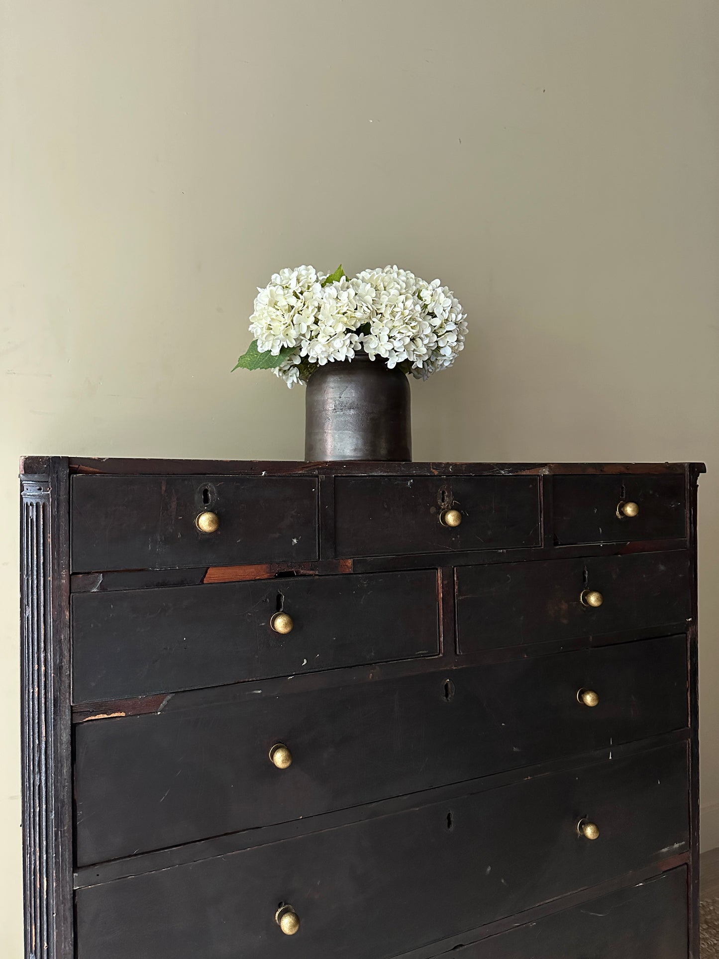 Rustic pine dresser