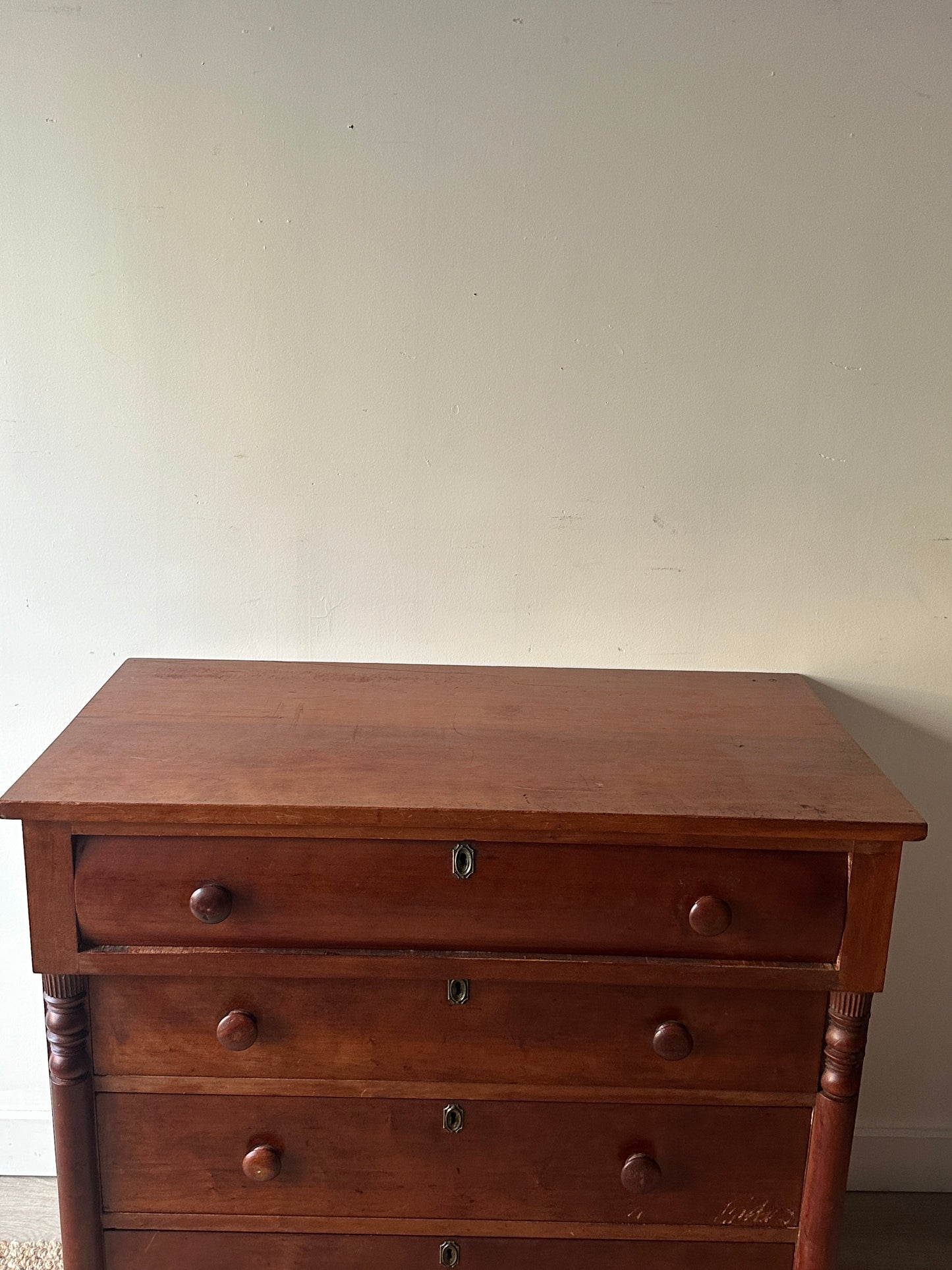 Sheraton dresser