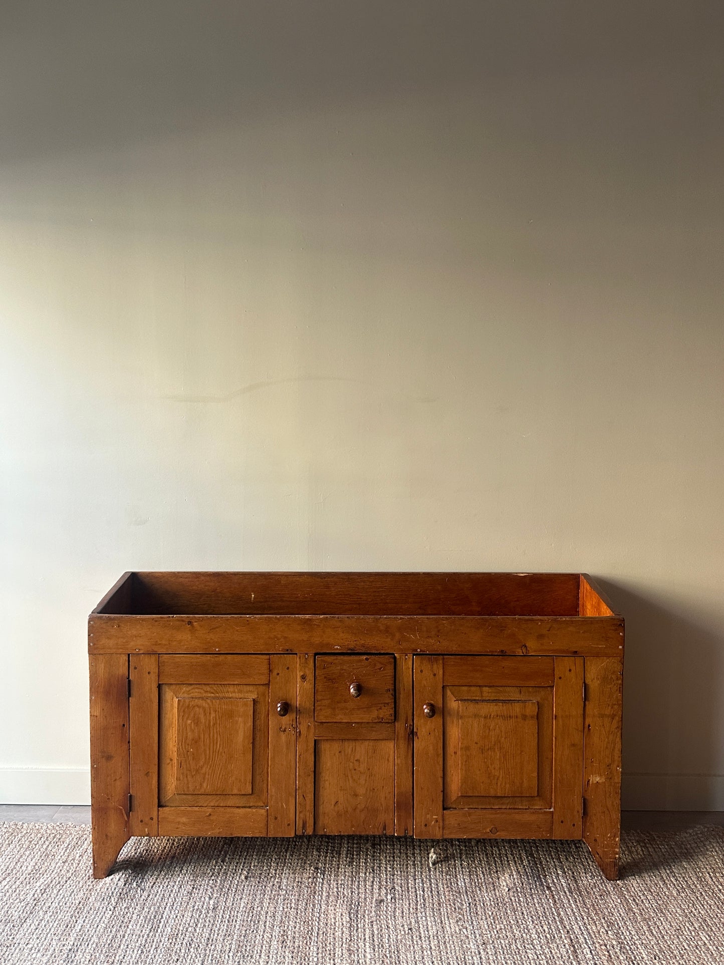 Farmhouse dry sink