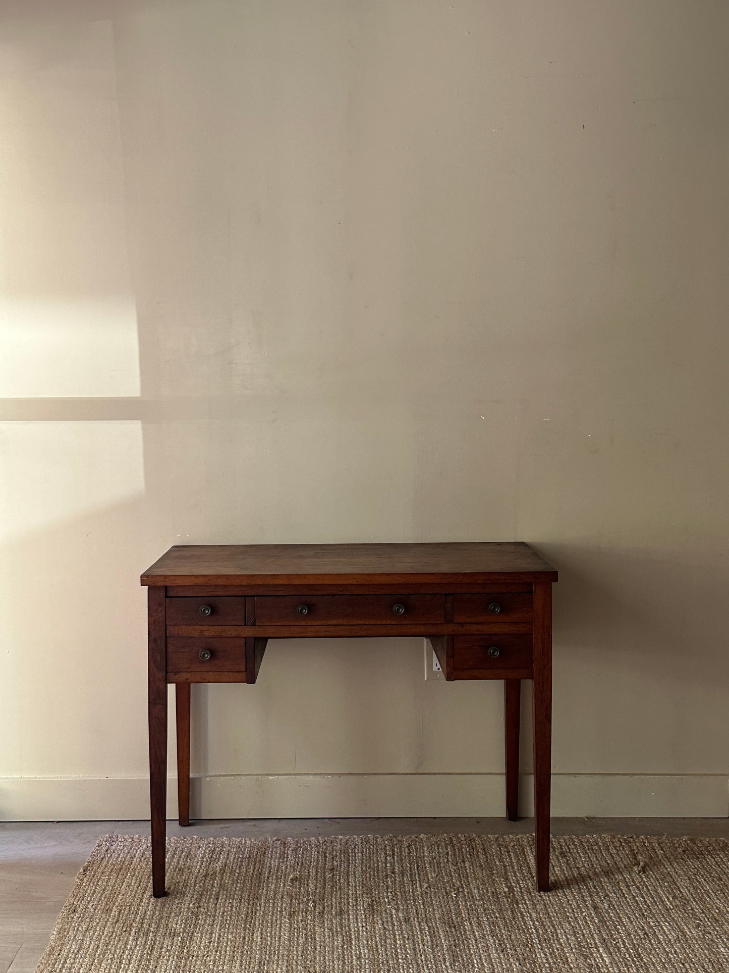 Pine desk