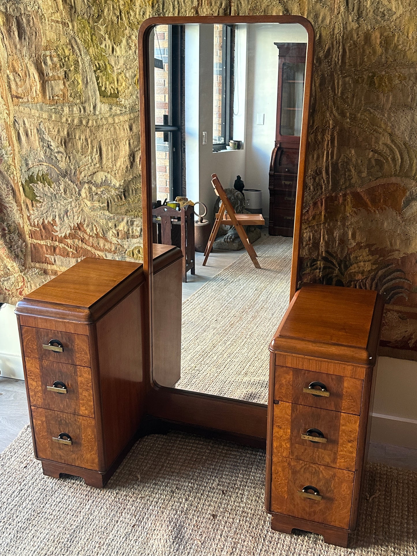 Art Deco vanity