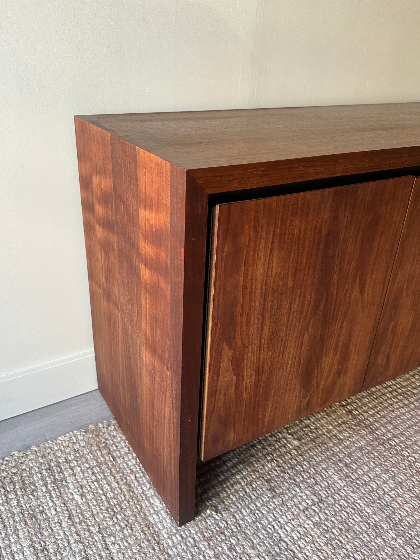 Dillingham credenza