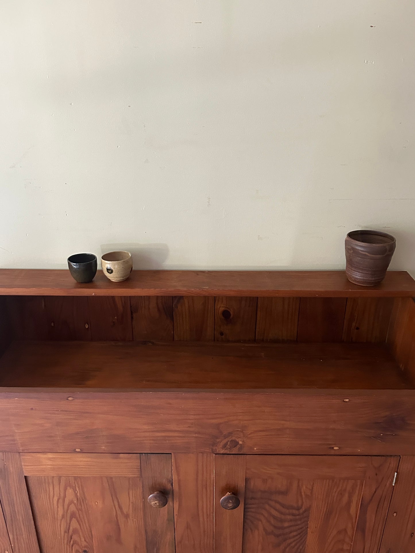 Pine dry sink