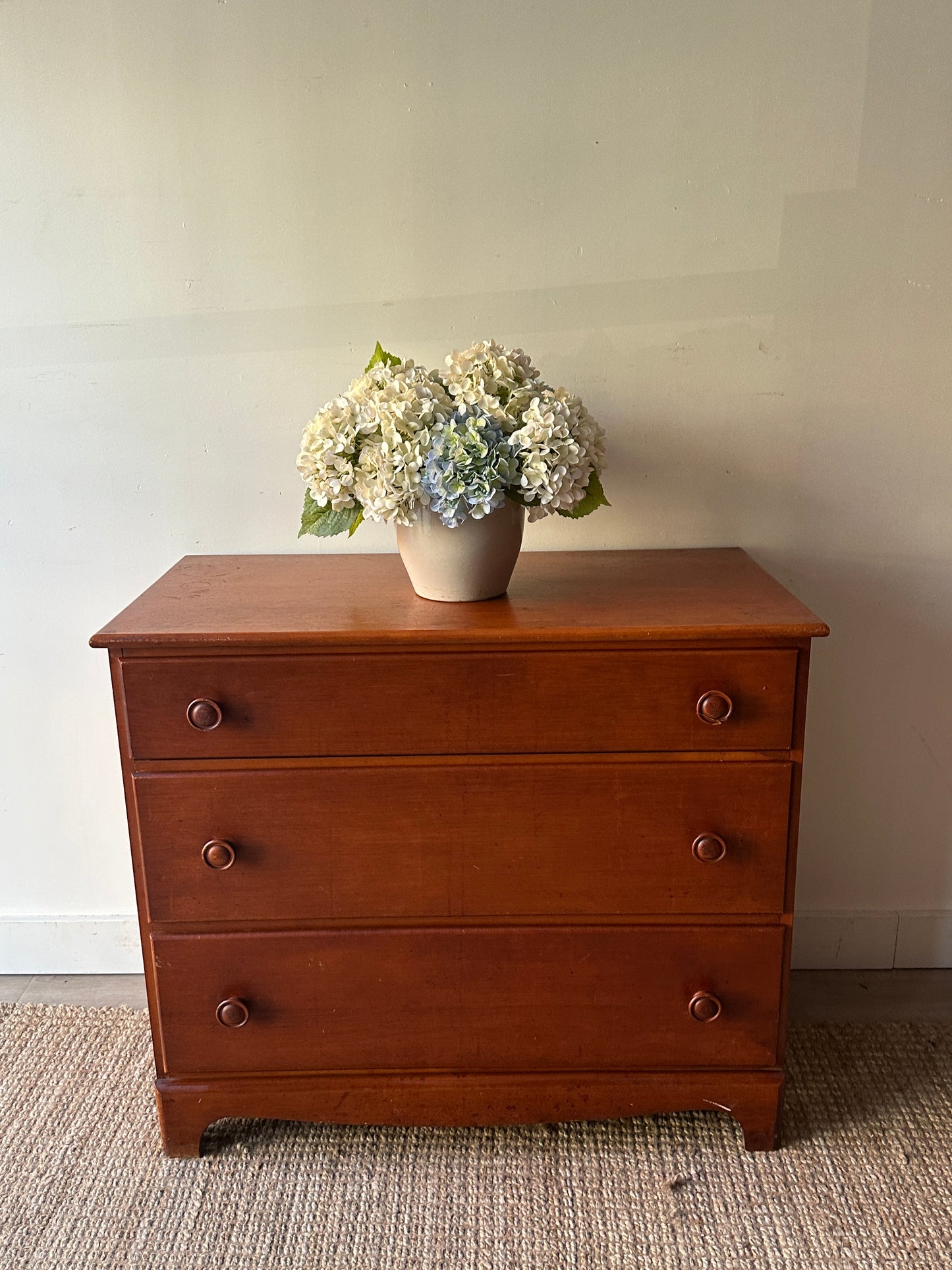 Maple dresser