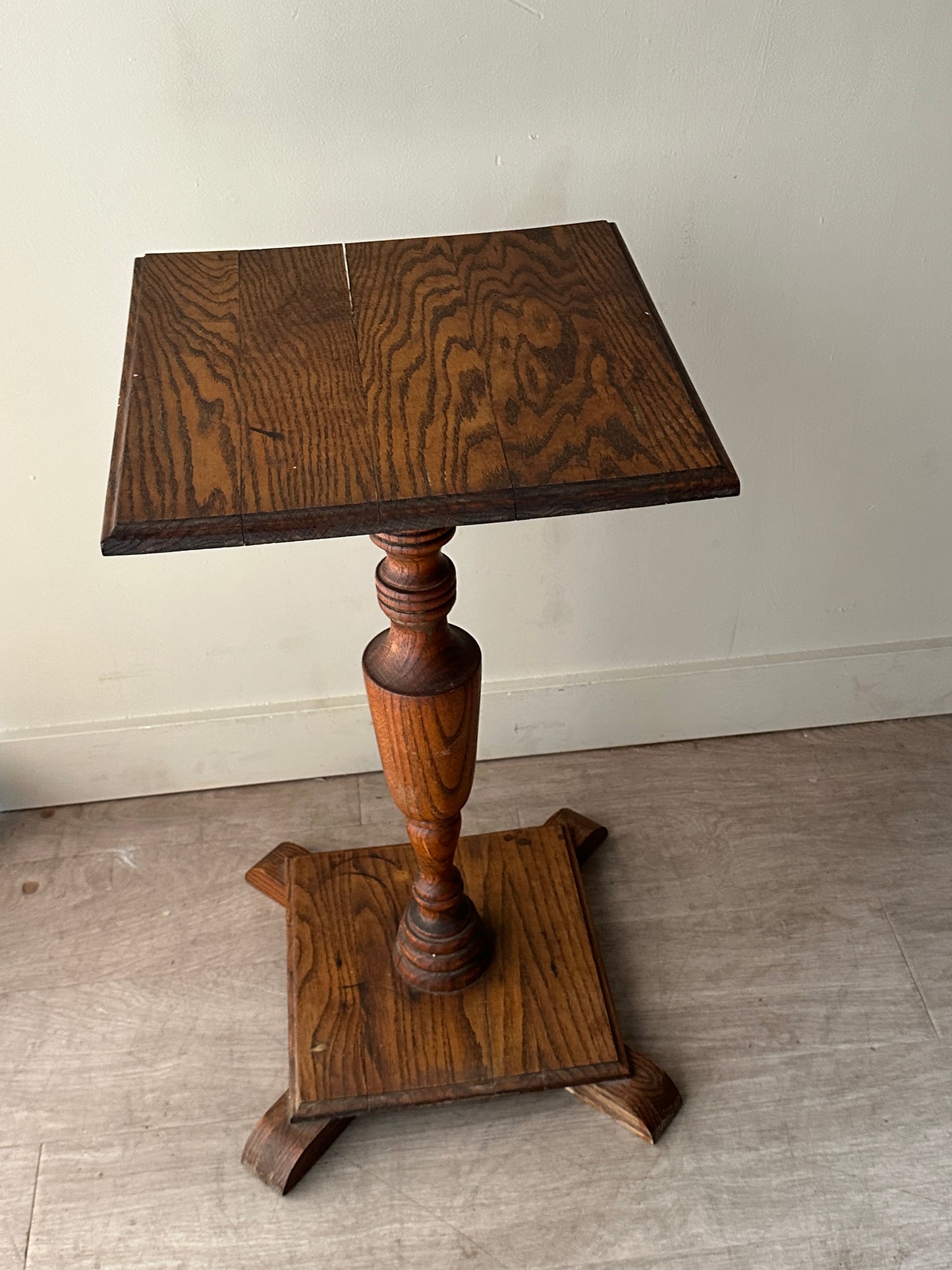 Oak pedestal