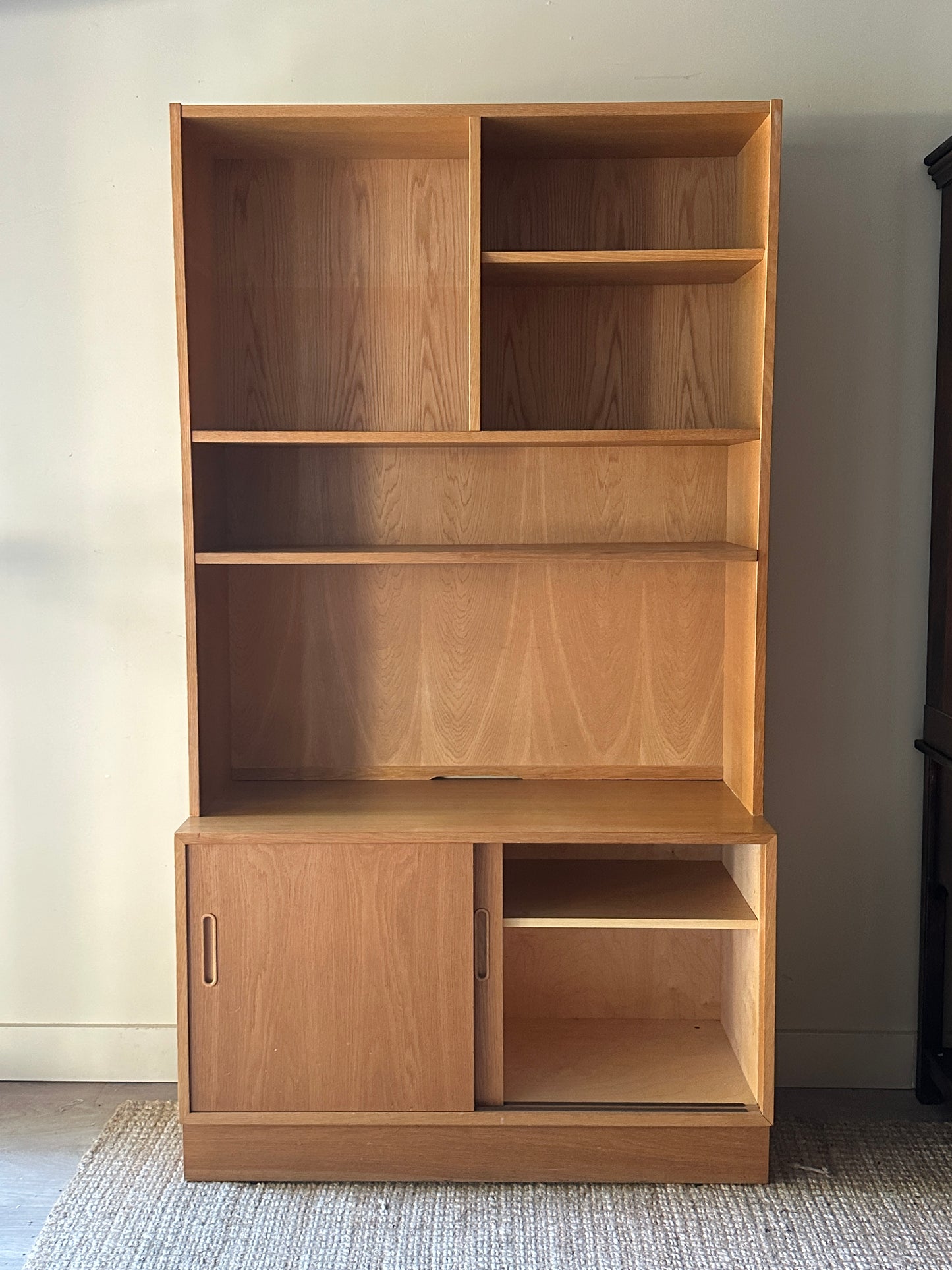 Danish blonde two piece hutch