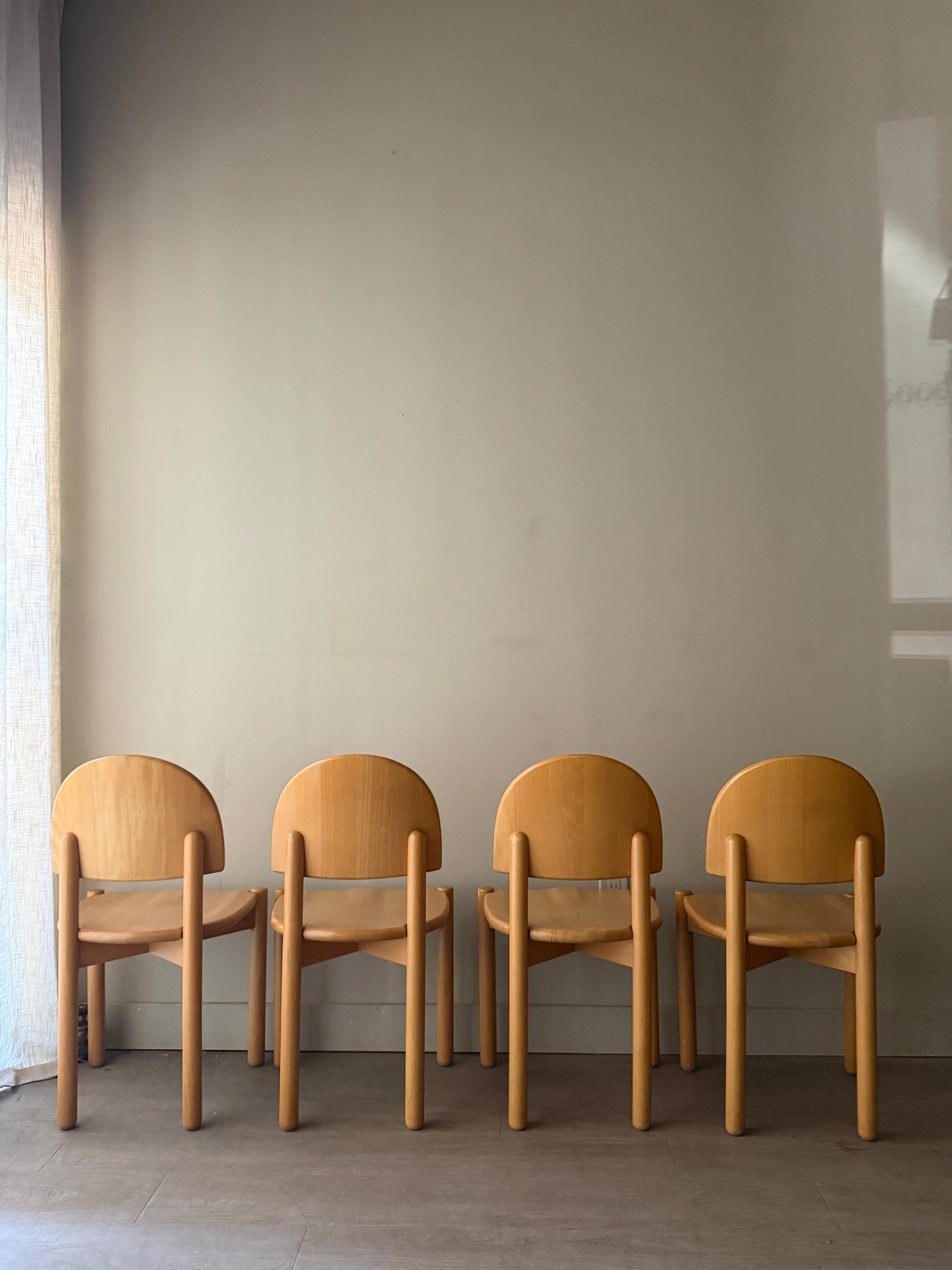 Set of 4 Rainer Daumiller dining chairs