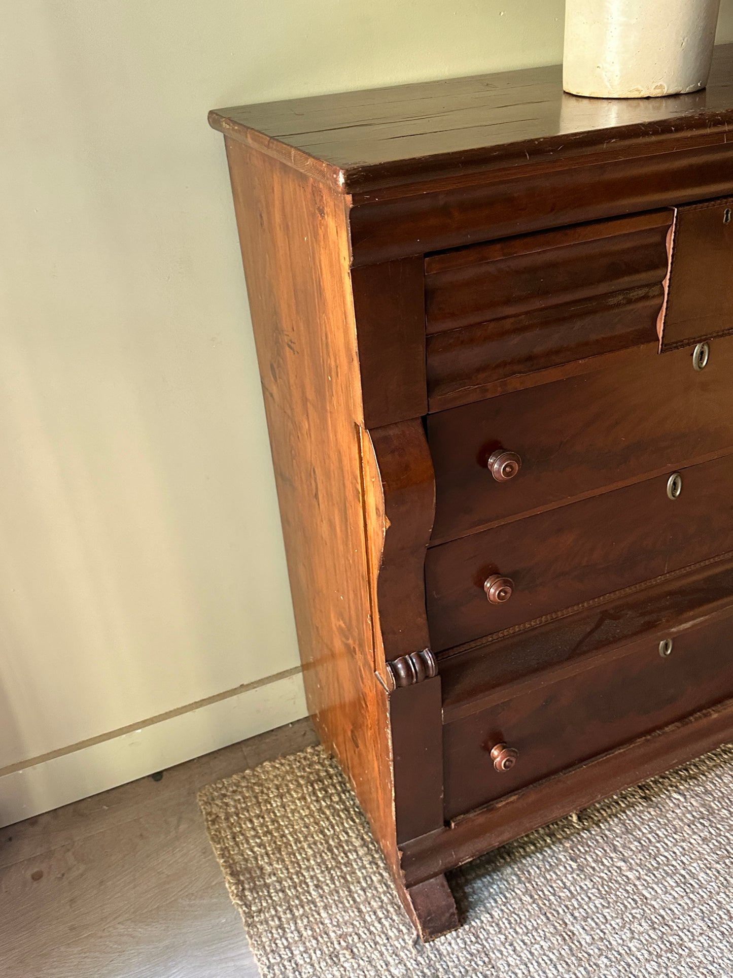 Dark pine dresser