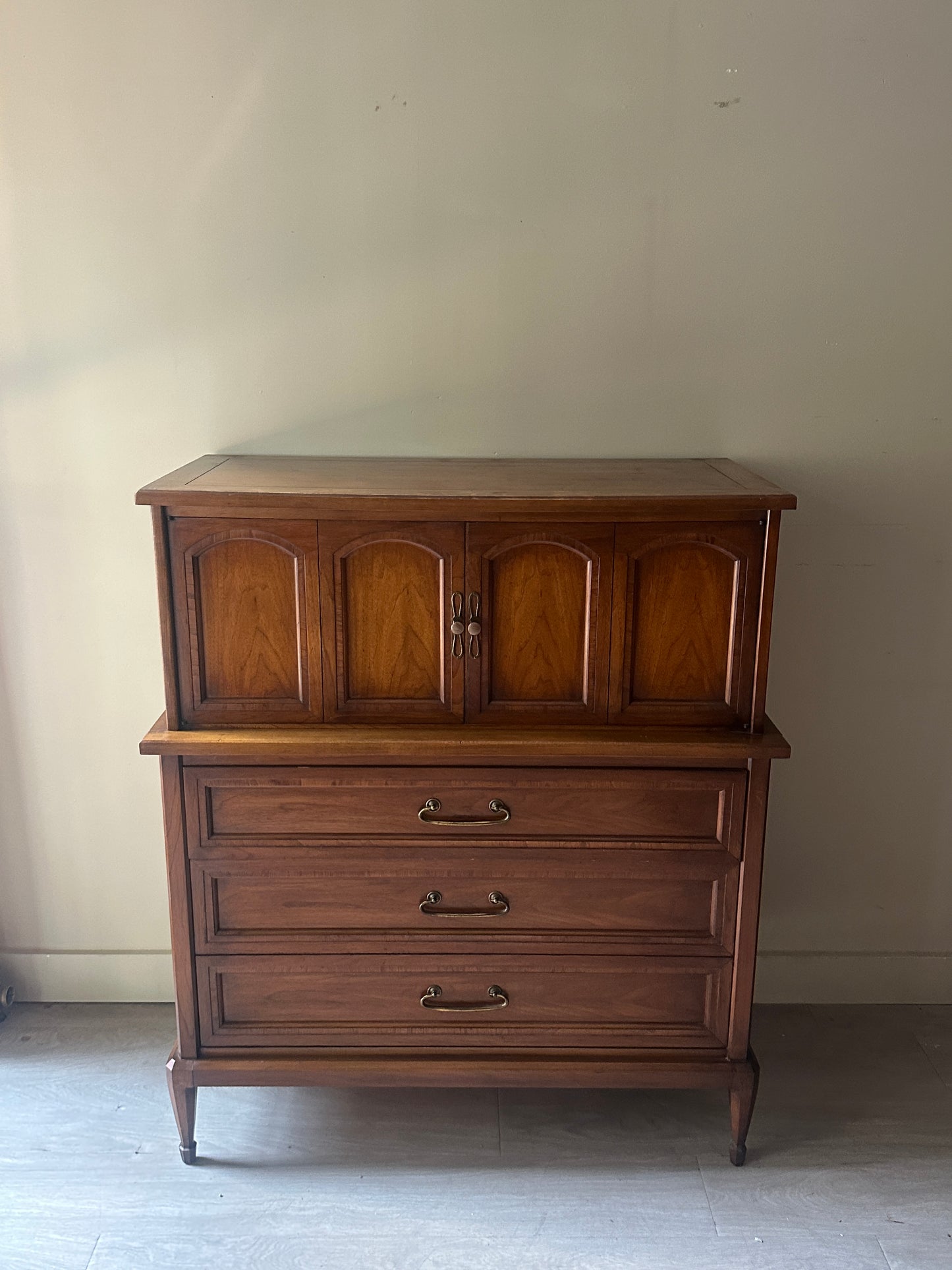 Pine tallboy