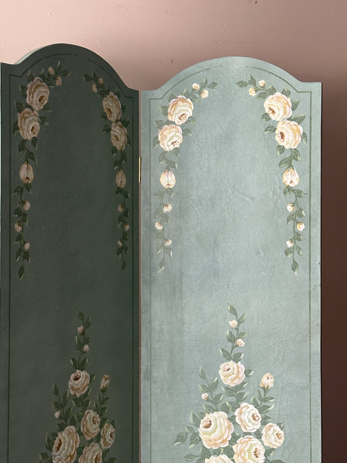 Floral room divider