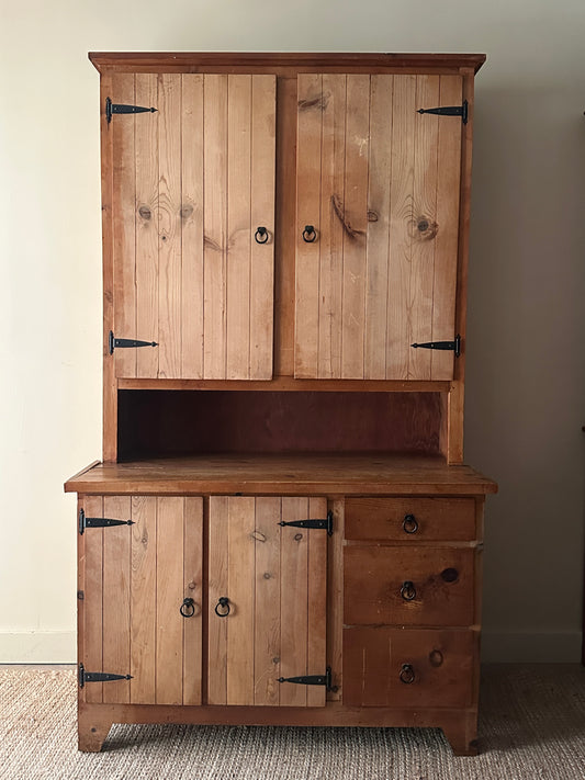 Pine hutch with wrought iron hardware
