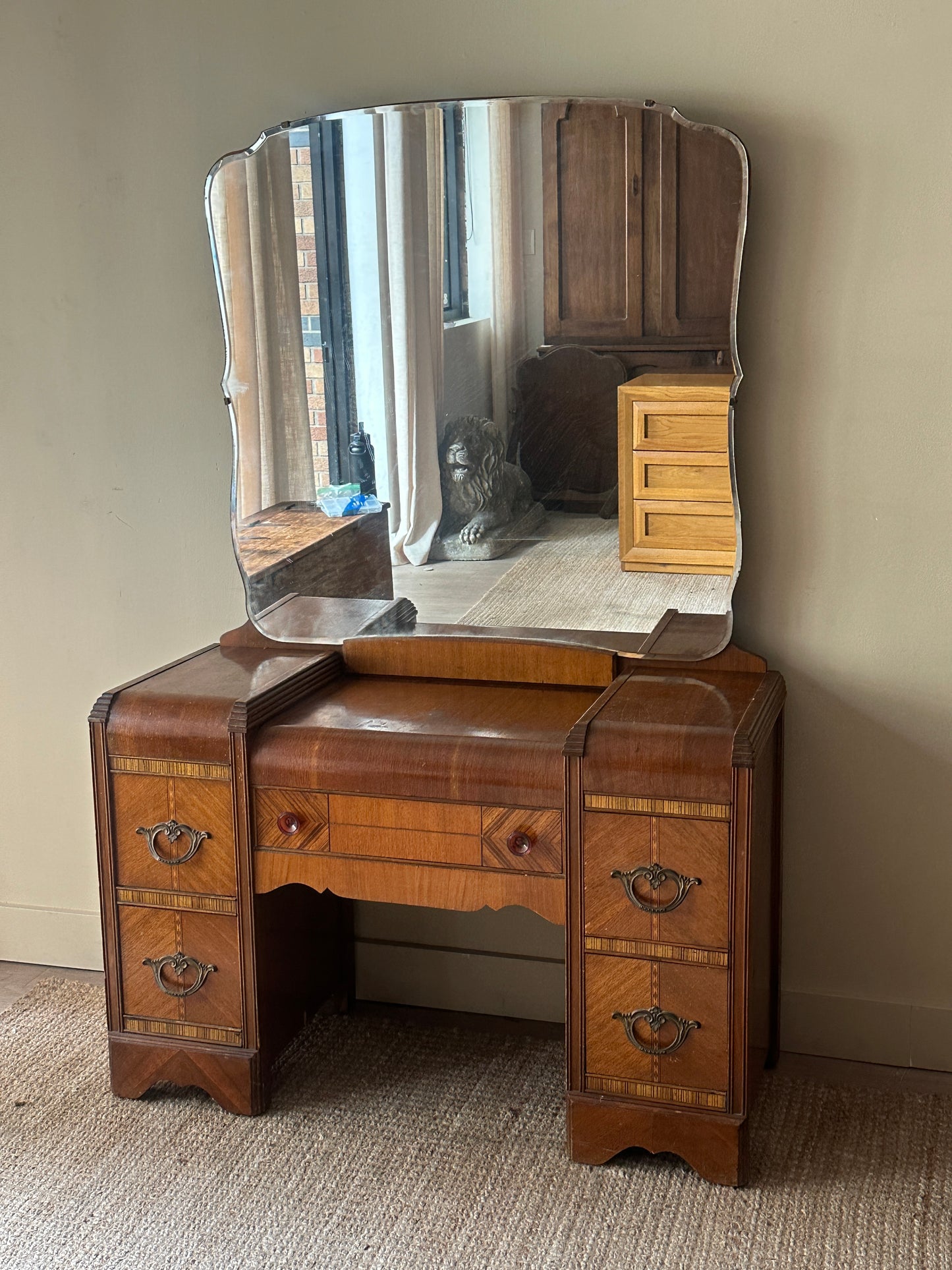 Depression era vanity