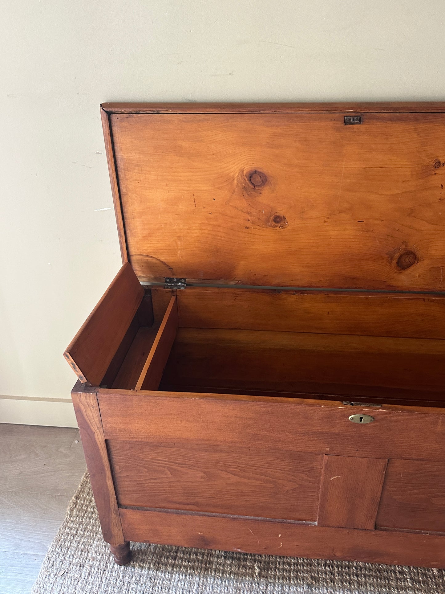 Pine chest