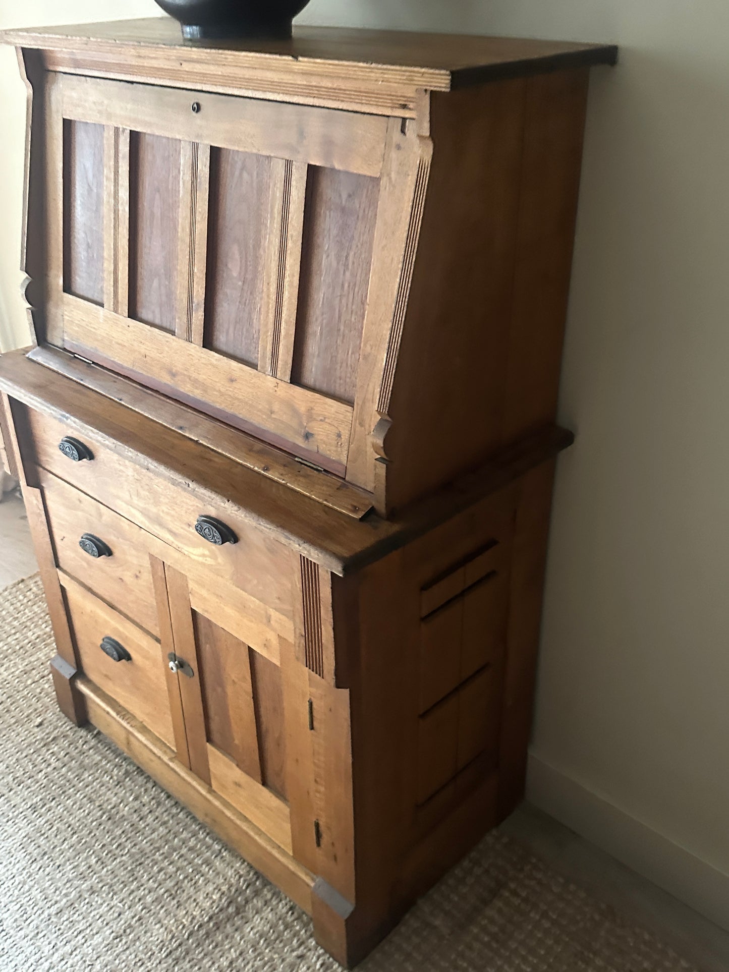 Mixed Wood Secretary Hutch