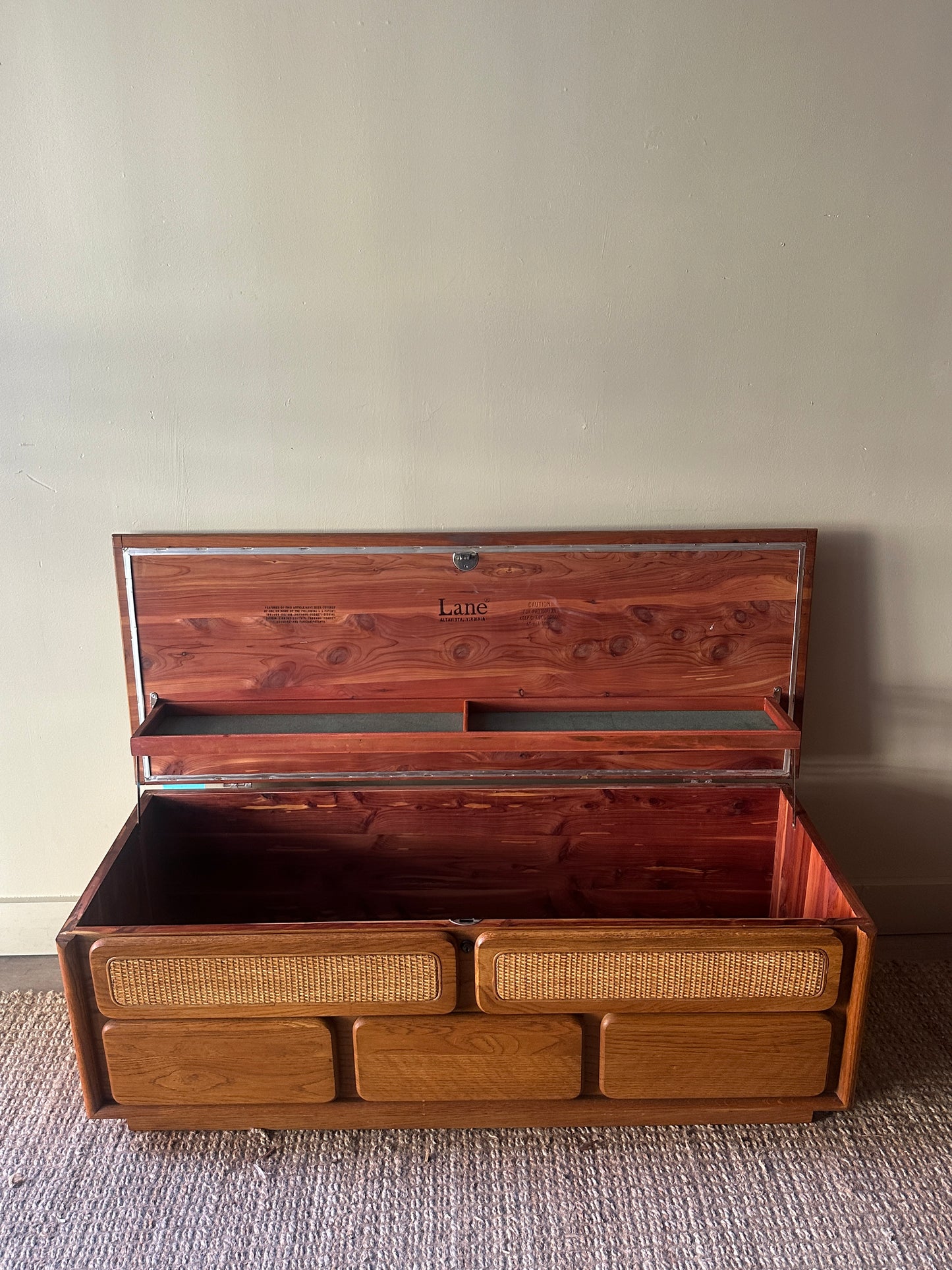 Lane cedar lined chest