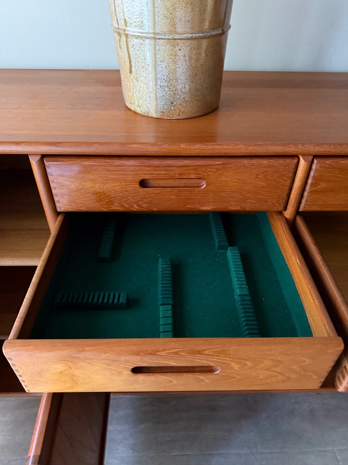 Dyrlund teak sideboard