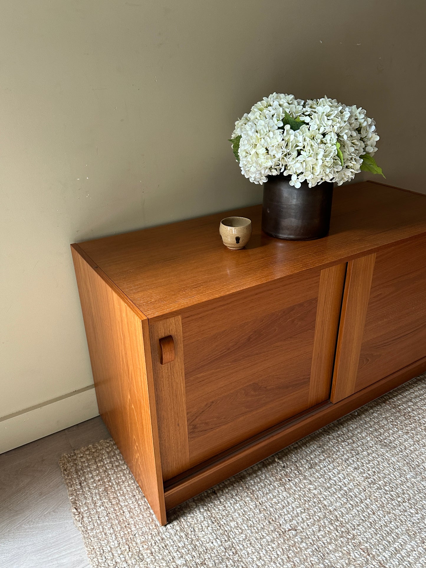 Teak console