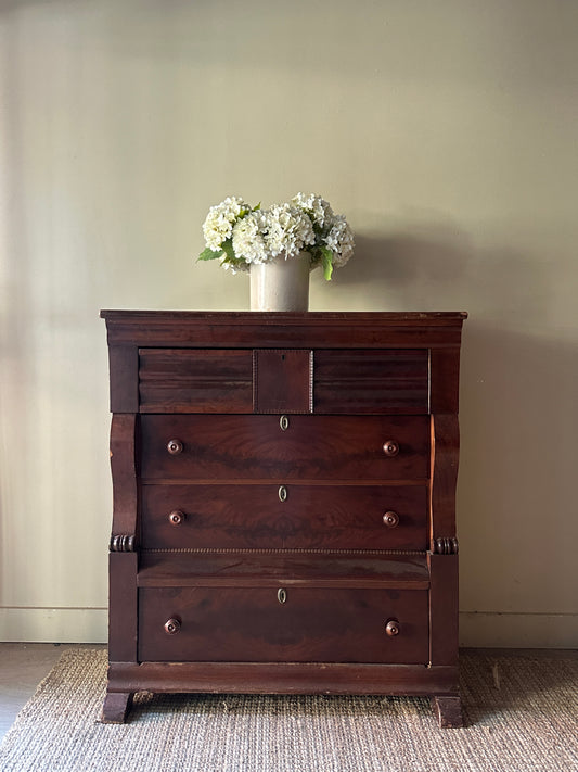 Dark pine dresser