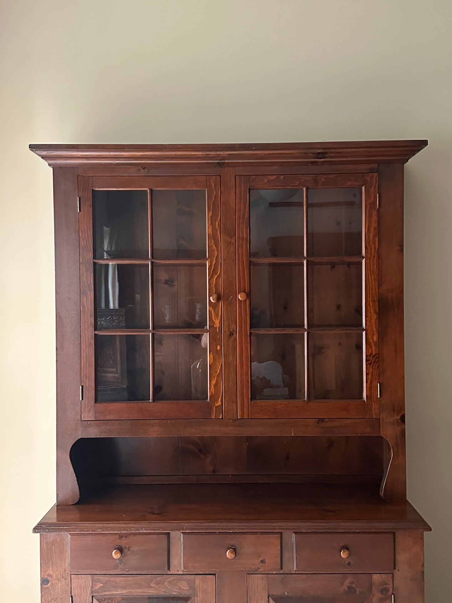 Two Piece Pine Hutch