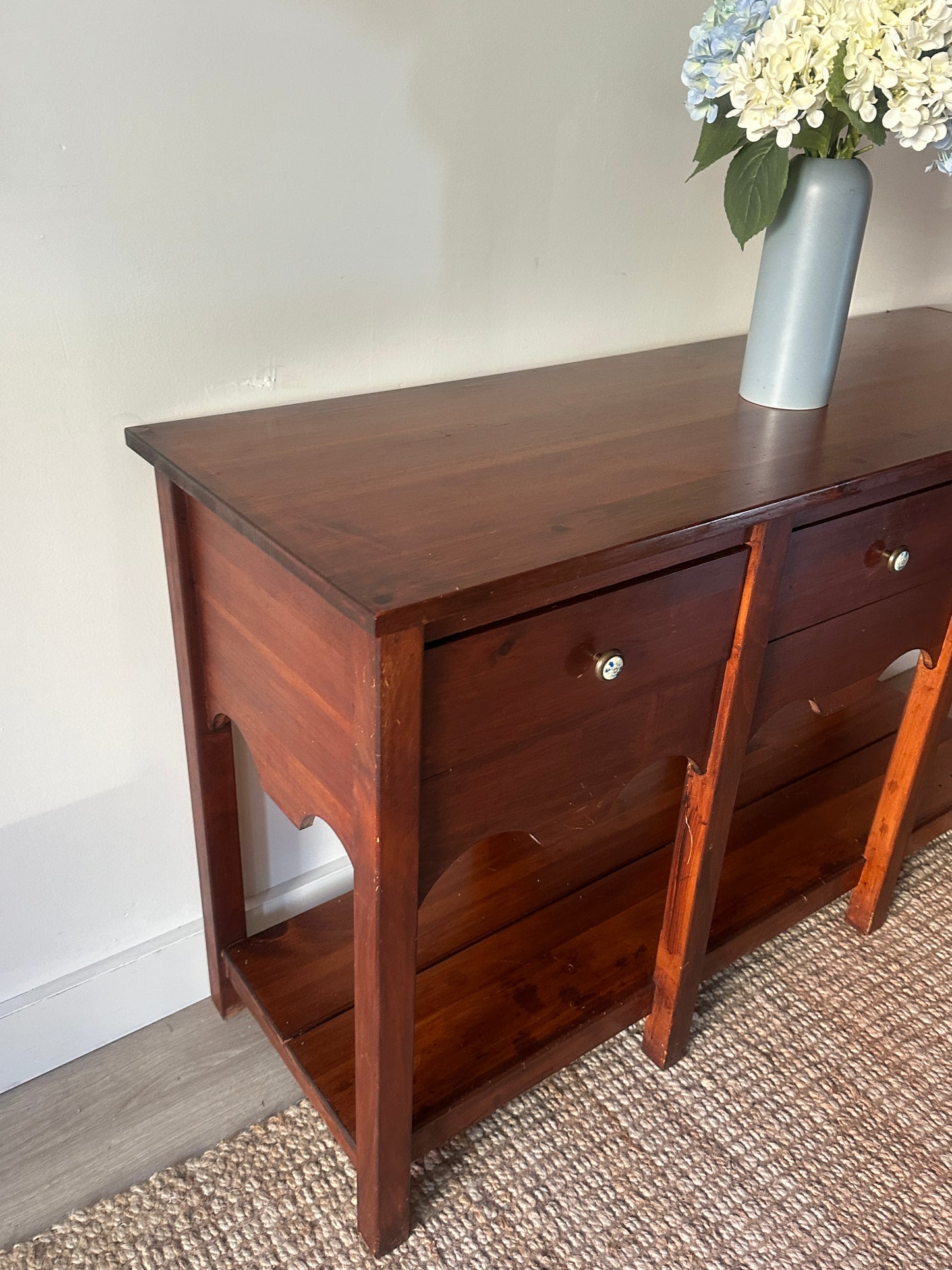 Pine console
