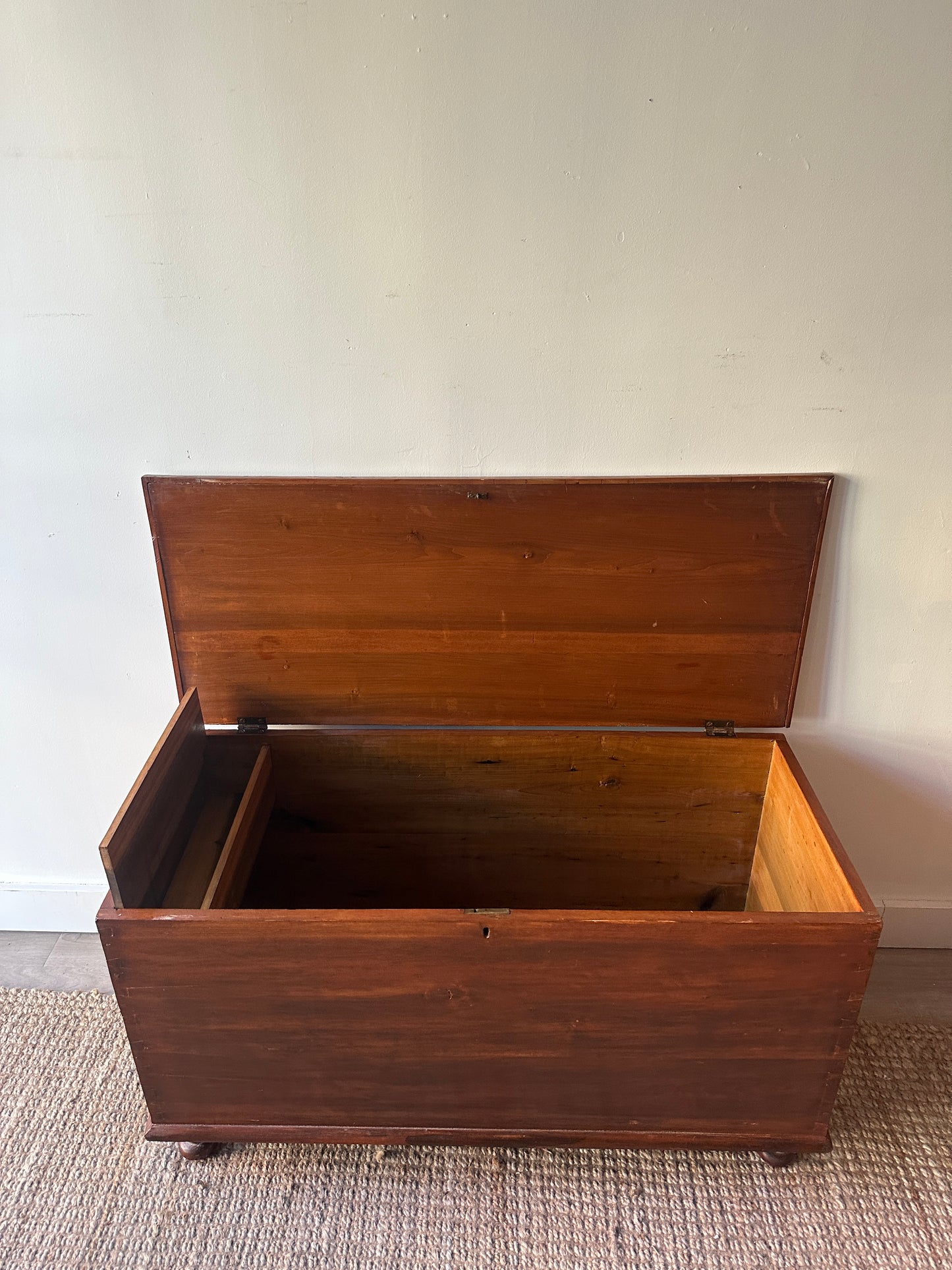 Pine chest