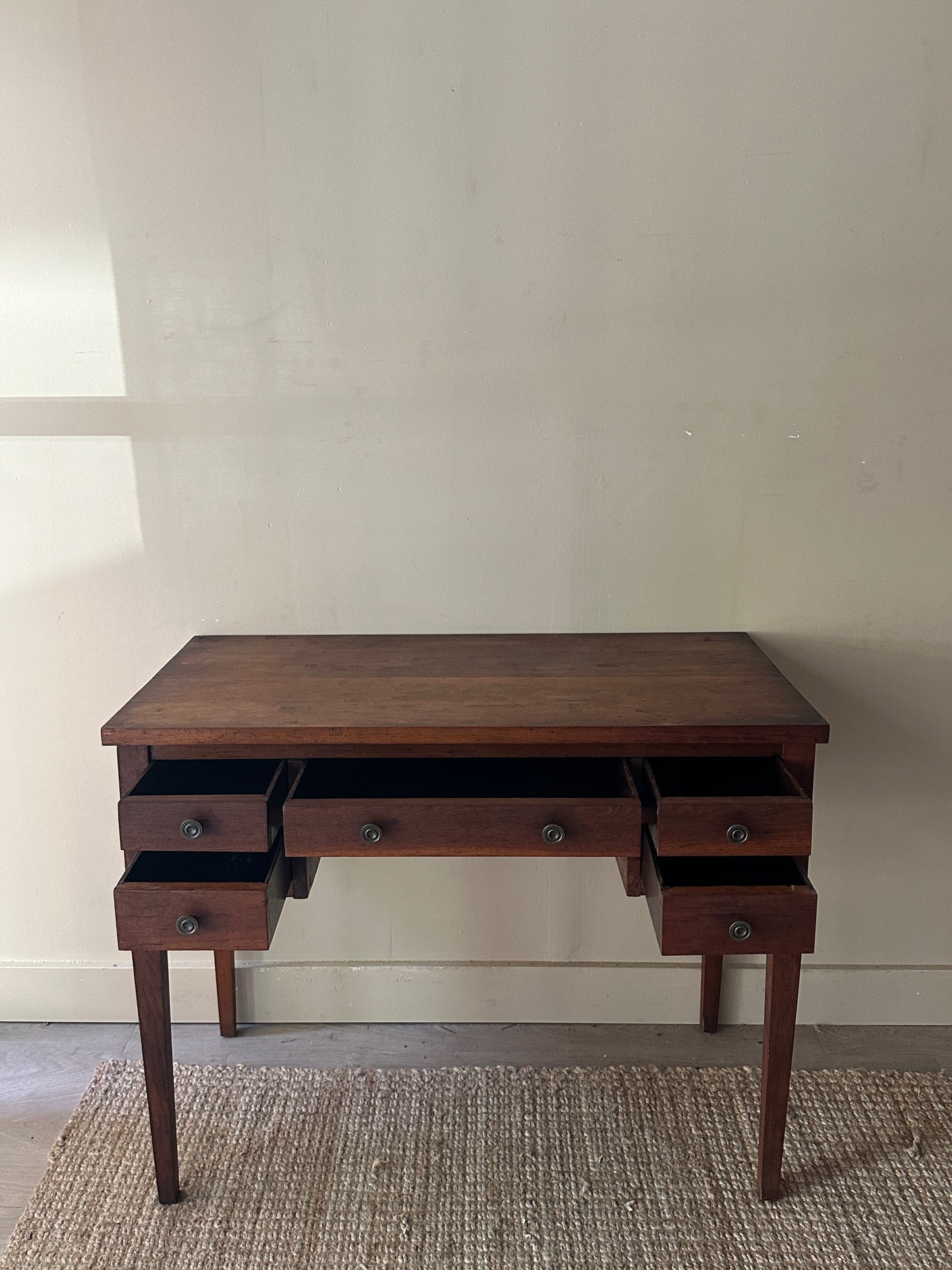 Pine desk