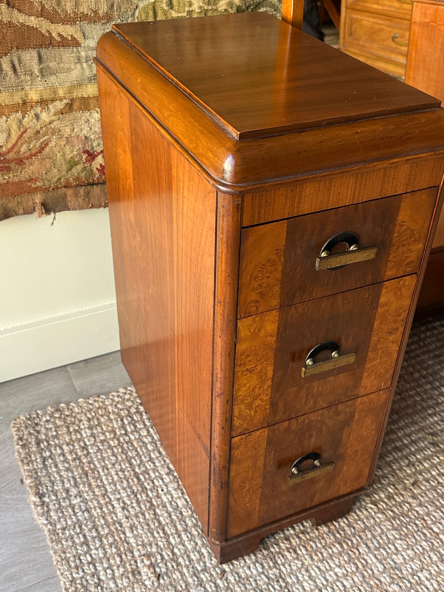 Art Deco vanity