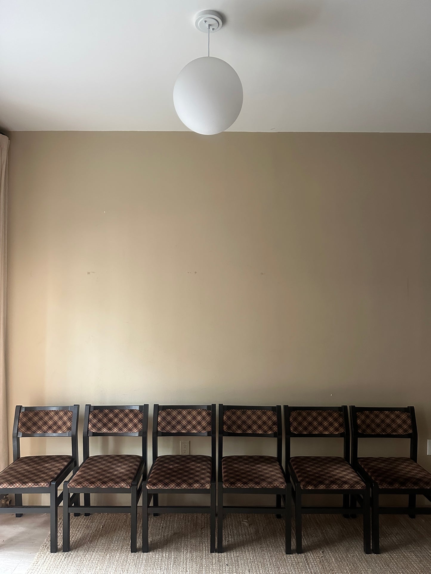 6 upholstered dining chairs. Sold in pairs.