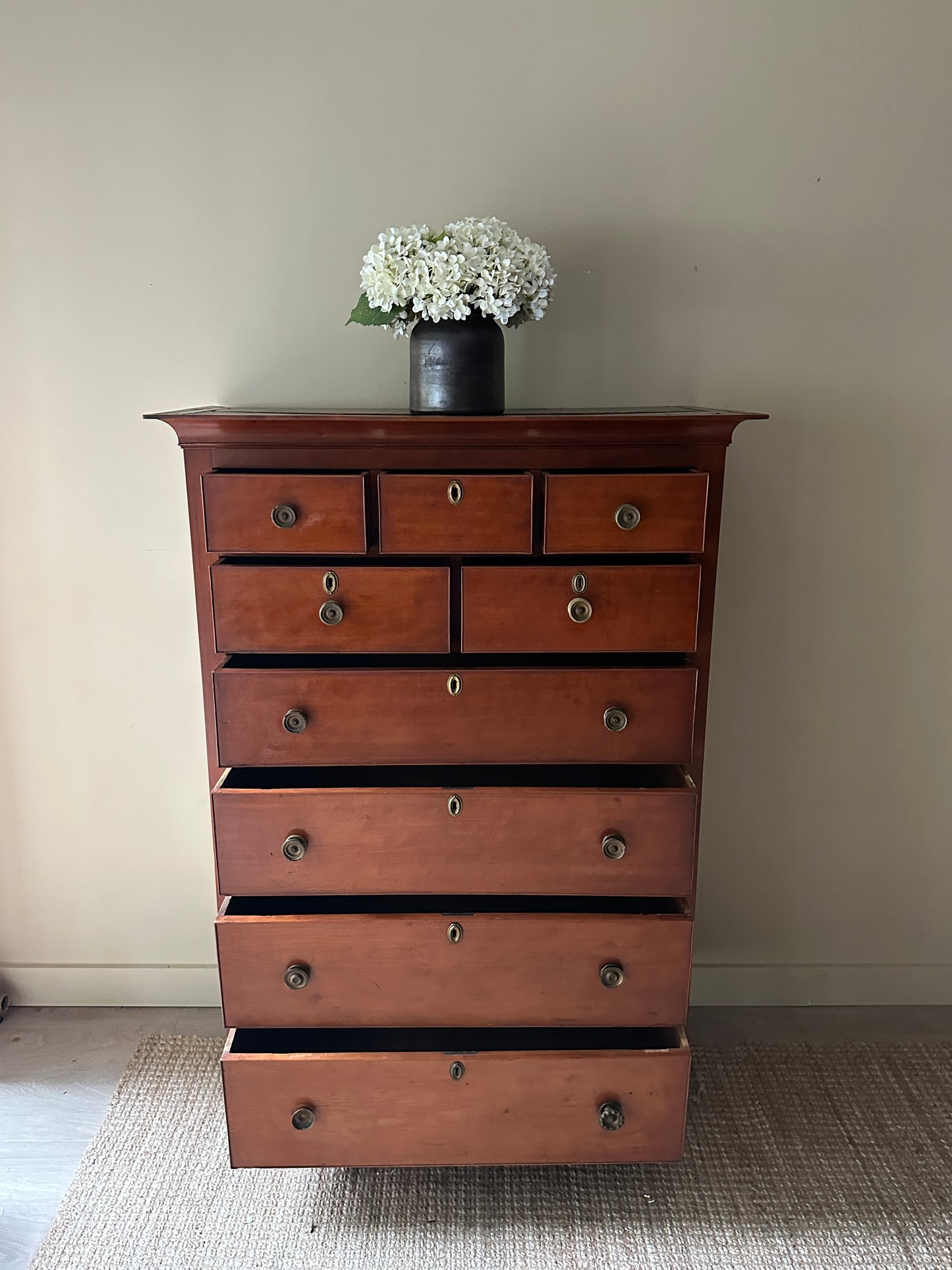 XL pine dresser