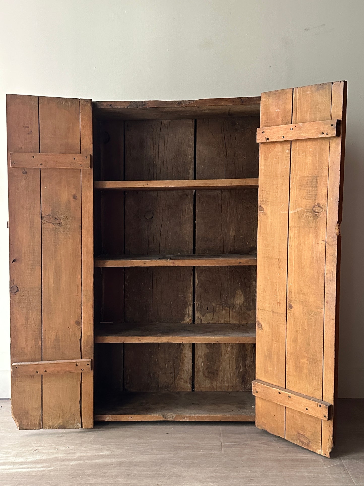 Pine cupboard